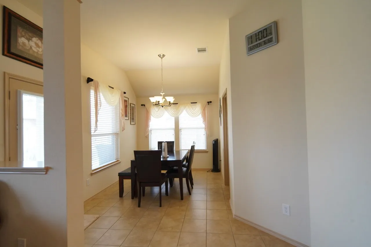 Single Family Residence For Rent in Tarrant County , 4508 Fox Rio Trail, Arlington, Texas 76017, 3 Bedroom, 2 Bathroom, 2 Garage spaces, 2,558 Sqft, built in 2010, Preowned, Price $2,550, mls#21260850, Real Estate Agent in Arlington, Homes For Rent in Tarrant county, Homes For Rent in Arlington, Realtor in Arlington Texas, Real Estate Brokerage Independent Realty Texas, Luminita Cordes Realtor
