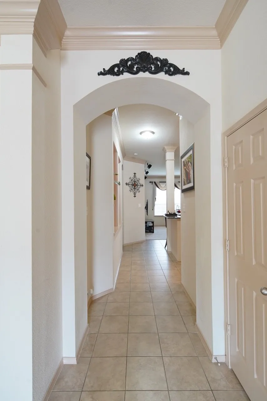 Single Family Residence For Rent in Tarrant County , 4508 Fox Rio Trail, Arlington, Texas 76017, 3 Bedroom, 2 Bathroom, 2 Garage spaces, 2,558 Sqft, built in 2010, Preowned, Price $2,550, mls#21260850, Real Estate Agent in Arlington, Homes For Rent in Tarrant county, Homes For Rent in Arlington, Realtor in Arlington Texas, Real Estate Brokerage Independent Realty Texas, Luminita Cordes Realtor