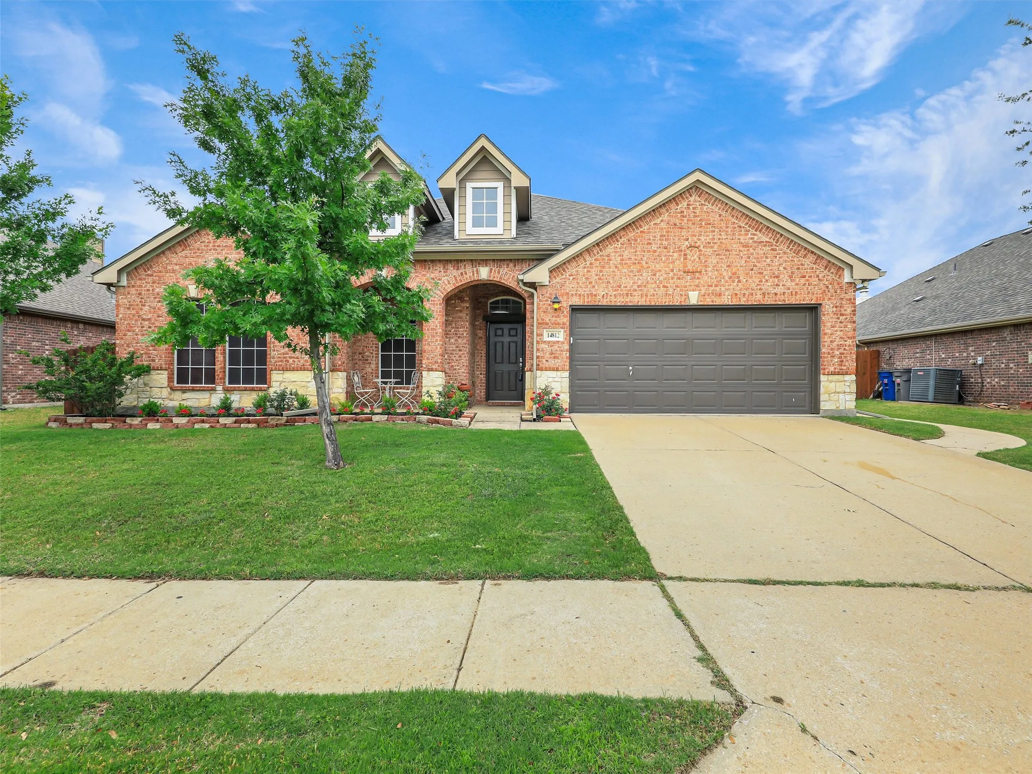 Single Family Residence For Sale in Denton County , 14812 Lone Spring Drive, Little Elm, Texas 75068, 3 Bedroom, 2 Bathroom, 2 Garage spaces, 1,624 Sqft, built in 2006, Preowned, mls#21256980, Real Estate Agent in Little Elm, Homes For Sale in Denton county, Homes For Sale in Little Elm, Realtor in Little Elm Texas, Real Estate Brokerage Independent Realty Texas, Luminita Cordes Realtor