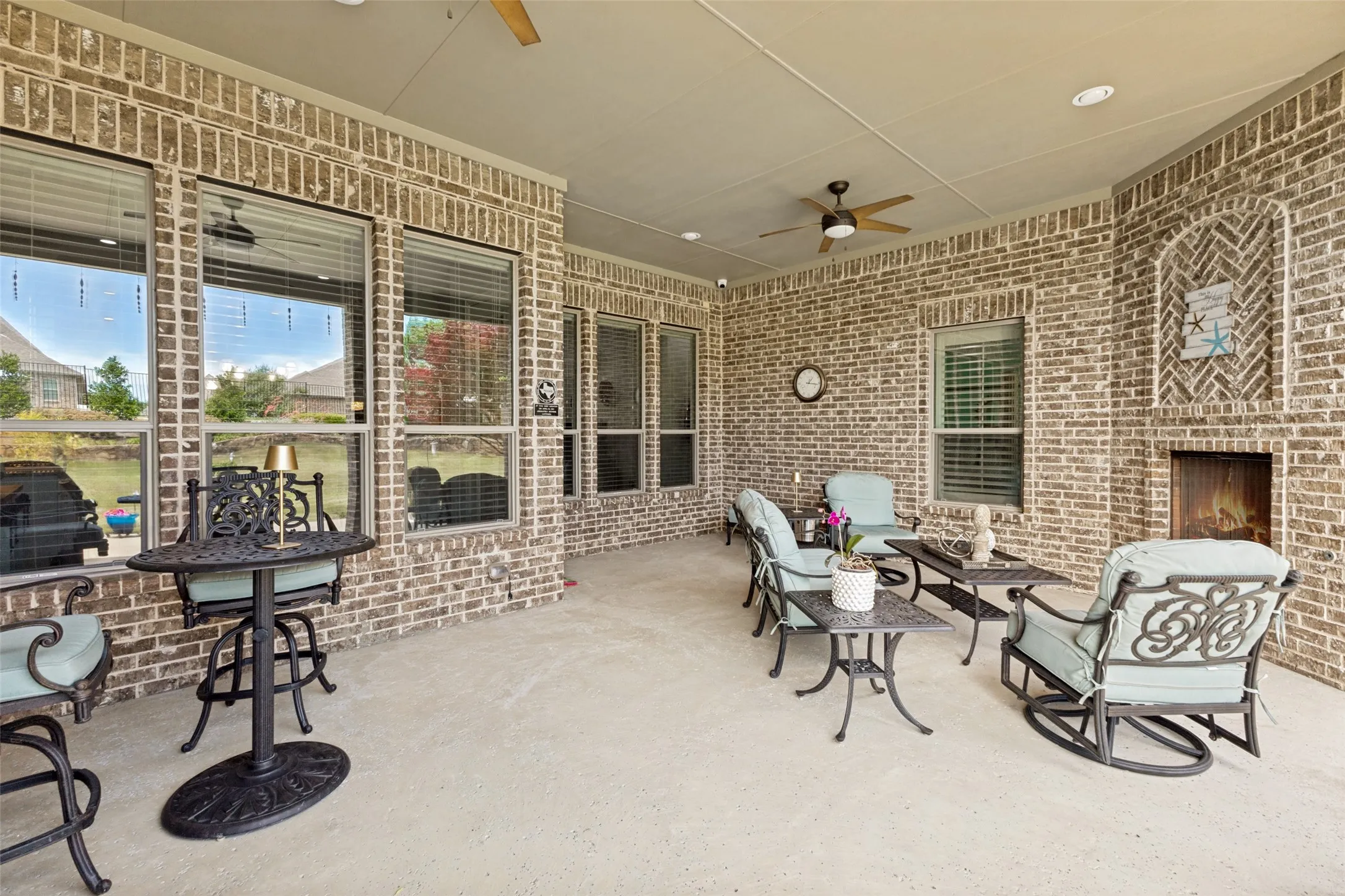 Single Family Residence For Sale in Rockwall County , 506 Life Spring Drive, Rockwall, Texas 75087, 4 Bedroom, 4 Bathroom, 4 Garage spaces, 3,701 Sqft, built in 2016, mls#21259818, Real Estate Agent in Rockwall, Homes For Sale in Rockwall county, Homes For Sale in Rockwall, Realtor in Rockwall Texas, Real Estate Brokerage Independent Realty Texas, Luminita Cordes Realtor