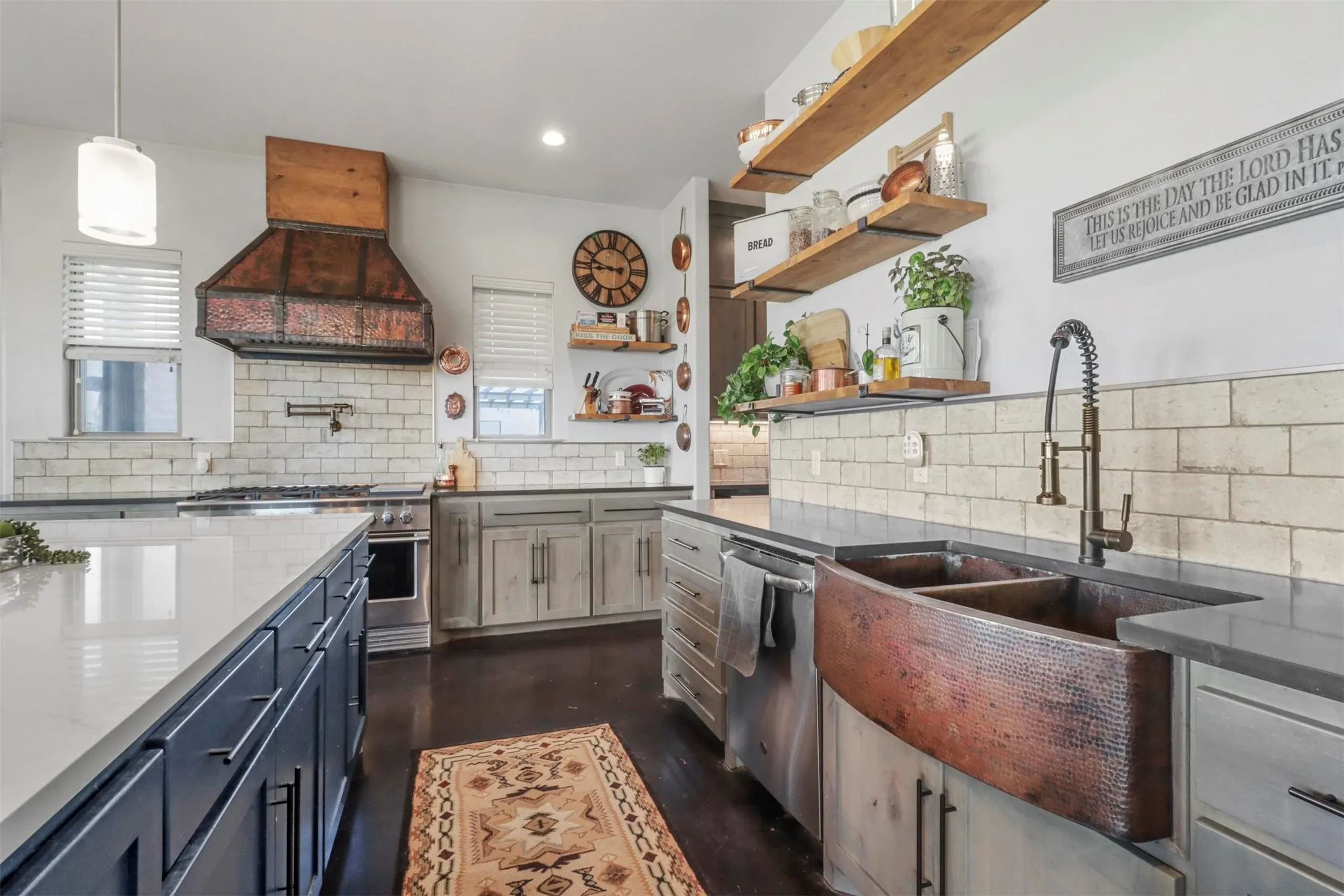 Single Family Residence For Sale in Collin County , 6910 County Road 662, Farmersville, Texas 75442, 4 Bedrooms, 4 Bathrooms, 2 Garage spaces, 3,629 Sqft, built in 2018, Price $1,600,000, mls#21256990, Real Estate Agent in Farmersville, Homes For Sale in Collin county, Homes For Sale in Farmersville, Realtor in Farmersville Texas, Real Estate Brokerage Independent Realty Texas, Luminita Cordes Realtor