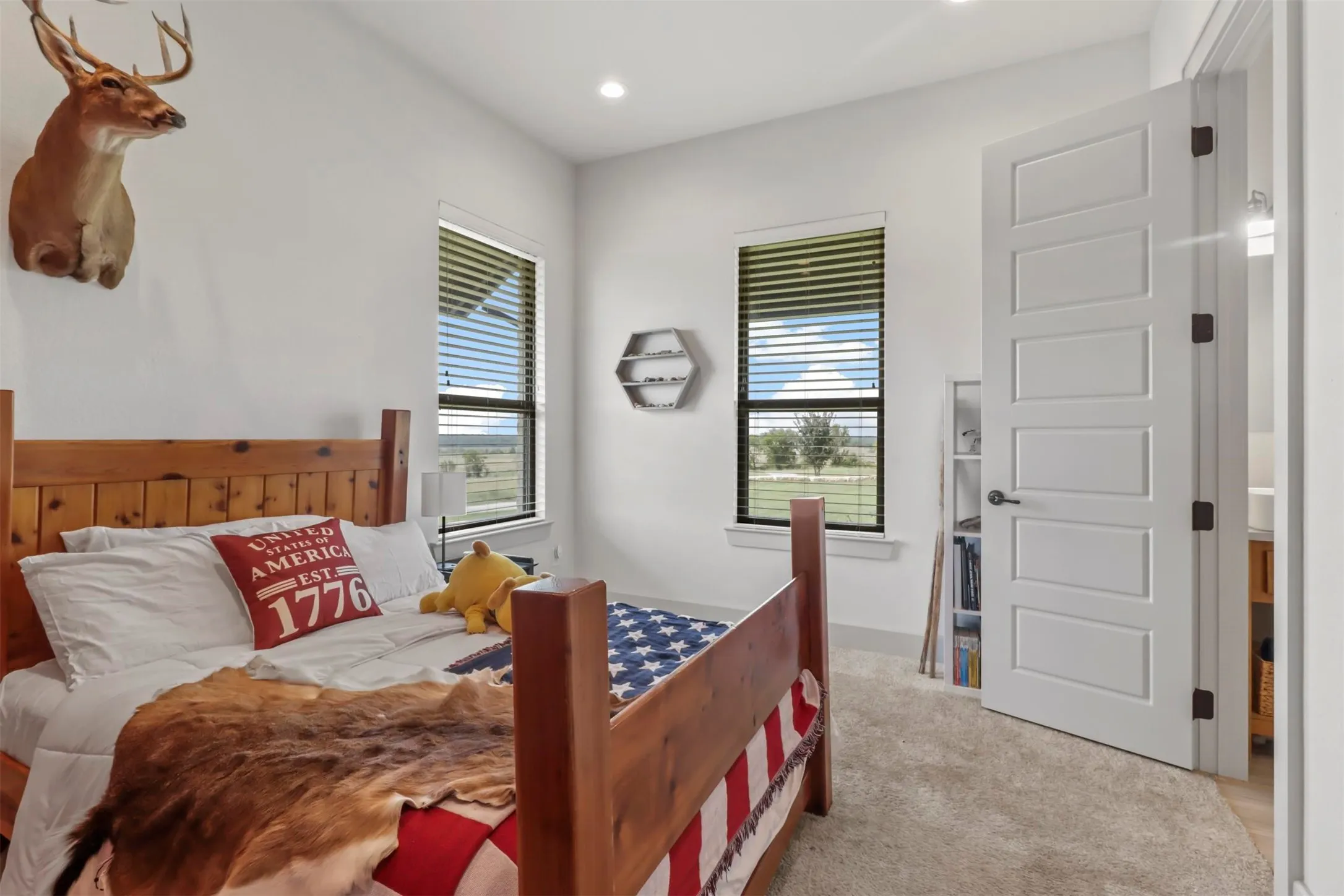 Single Family Residence For Sale in Collin County , 6910 County Road 662, Farmersville, Texas 75442, 4 Bedrooms, 4 Bathrooms, 2 Garage spaces, 3,629 Sqft, built in 2018, Price $1,600,000, mls#21256990, Real Estate Agent in Farmersville, Homes For Sale in Collin county, Homes For Sale in Farmersville, Realtor in Farmersville Texas, Real Estate Brokerage Independent Realty Texas, Luminita Cordes Realtor