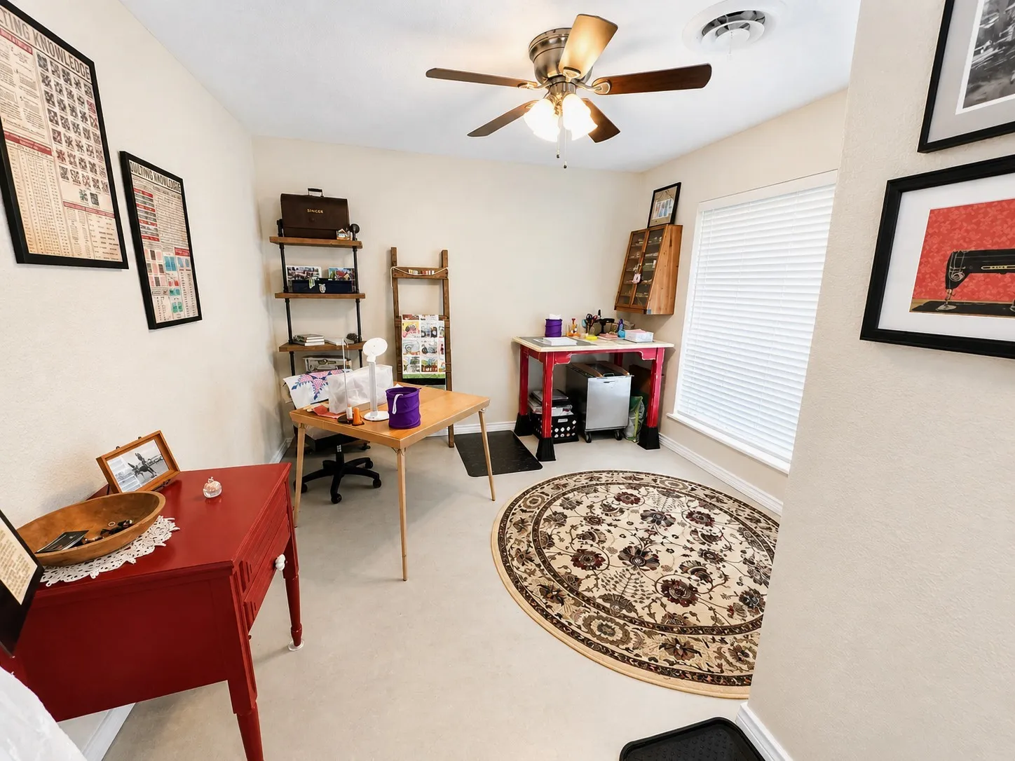 Single Family Residence For Sale in Montague County , 1507 Hulme Street, Bowie, Texas 76230, 2 Bedroom, 2 Bathroom, Garage spaces, 1,159 Sqft, built in 1975, mls#21259235, Real Estate Agent in Bowie, Homes For Sale in Montague county, Homes For Sale in Bowie, Realtor in Bowie Texas, Real Estate Brokerage Independent Realty Texas, Luminita Cordes Realtor