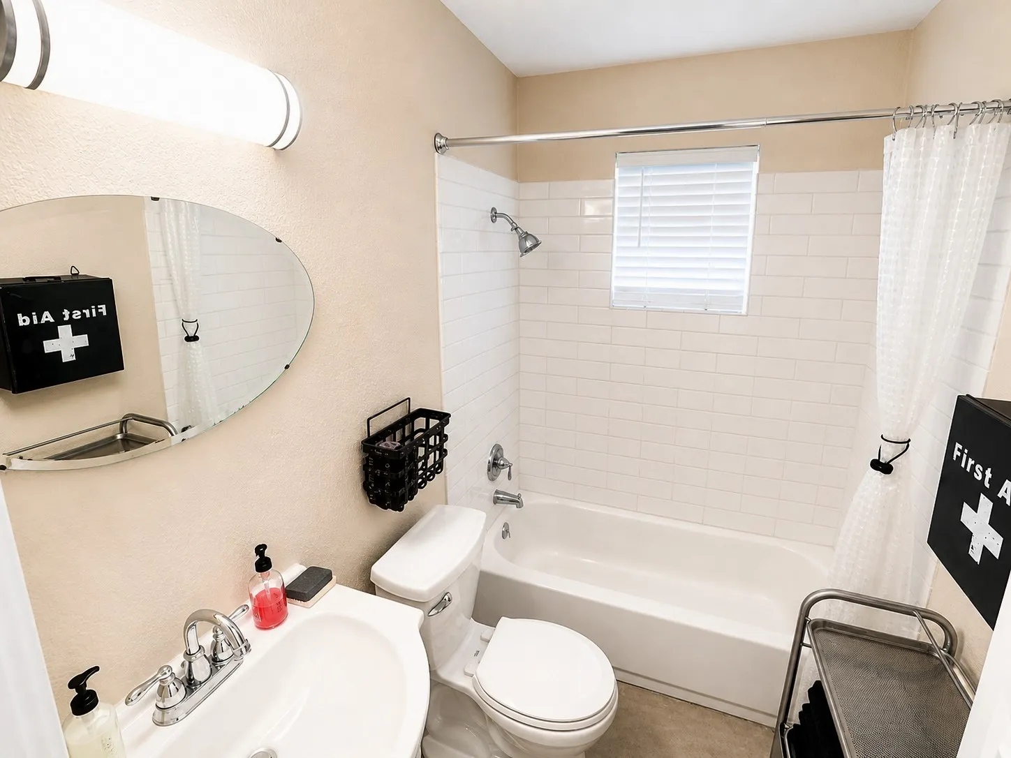 Single Family Residence For Sale in Montague County , 1507 Hulme Street, Bowie, Texas 76230, 2 Bedroom, 2 Bathroom, Garage spaces, 1,159 Sqft, built in 1975, mls#21259235, Real Estate Agent in Bowie, Homes For Sale in Montague county, Homes For Sale in Bowie, Realtor in Bowie Texas, Real Estate Brokerage Independent Realty Texas, Luminita Cordes Realtor