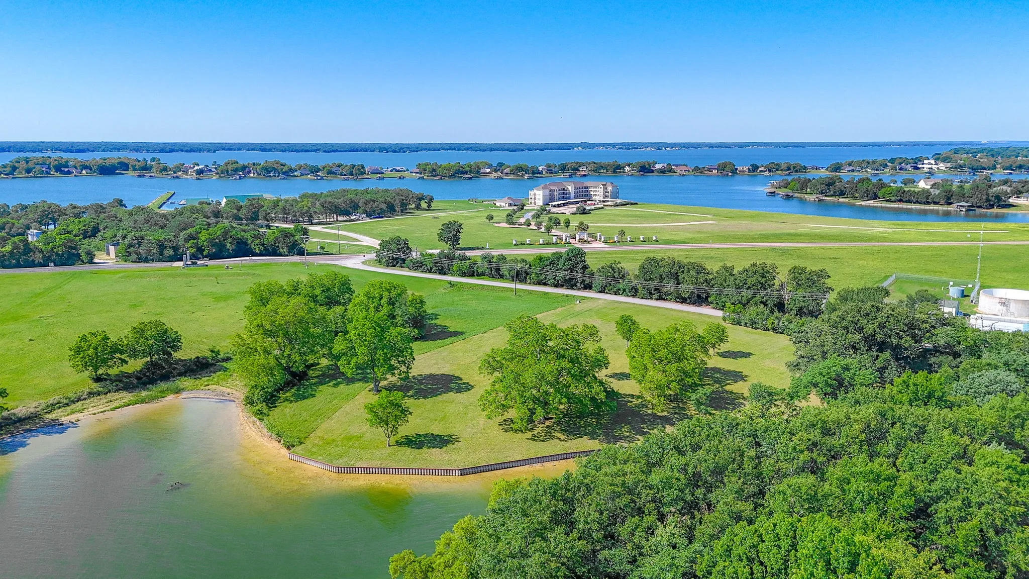 Unimproved Land For Sale in Navarro County , Lot 2-R Moonlight Point, Corsicana, Texas 75109, 0, 0, Garage spaces, 0 Sqft, built in 0, mls#21253522, Real Estate Agent in Corsicana, Homes For Sale in Navarro county, Homes For Sale in Corsicana, Realtor in Corsicana Texas, Real Estate Brokerage Independent Realty Texas, Luminita Cordes Realtor