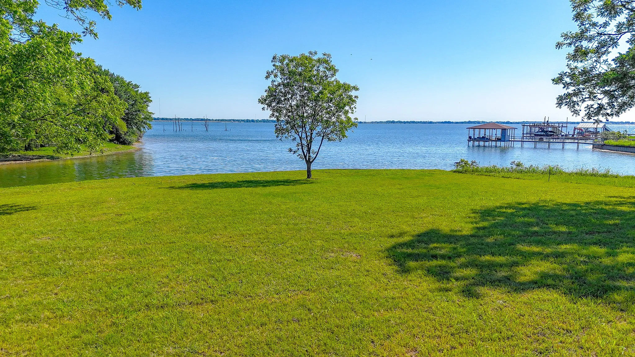 Unimproved Land For Sale in Navarro County , Lot 2-R Moonlight Point, Corsicana, Texas 75109, 0, 0, Garage spaces, 0 Sqft, built in 0, mls#21253522, Real Estate Agent in Corsicana, Homes For Sale in Navarro county, Homes For Sale in Corsicana, Realtor in Corsicana Texas, Real Estate Brokerage Independent Realty Texas, Luminita Cordes Realtor