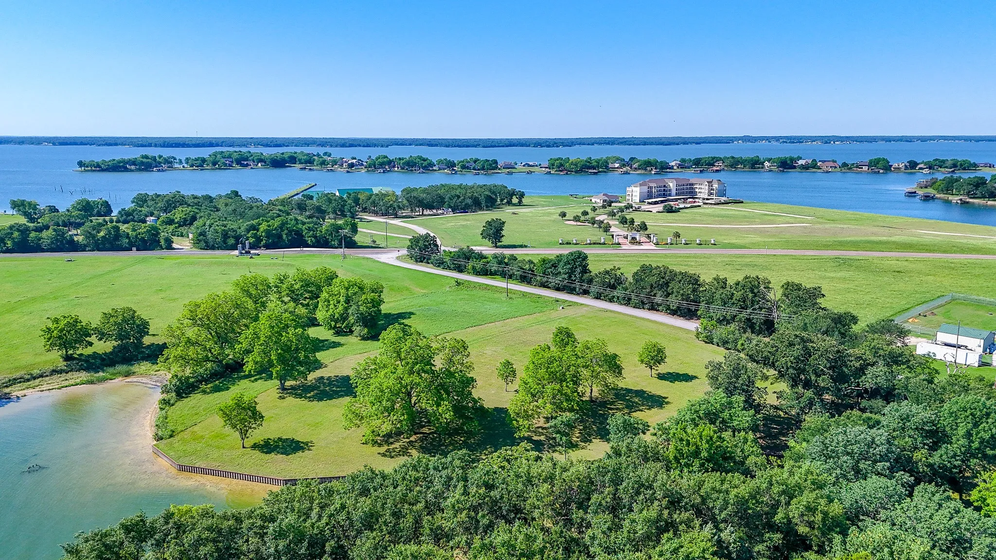 Unimproved Land For Sale in Navarro County , Lot 2-R Moonlight Point, Corsicana, Texas 75109, 0, 0, Garage spaces, 0 Sqft, built in 0, mls#21253522, Real Estate Agent in Corsicana, Homes For Sale in Navarro county, Homes For Sale in Corsicana, Realtor in Corsicana Texas, Real Estate Brokerage Independent Realty Texas, Luminita Cordes Realtor