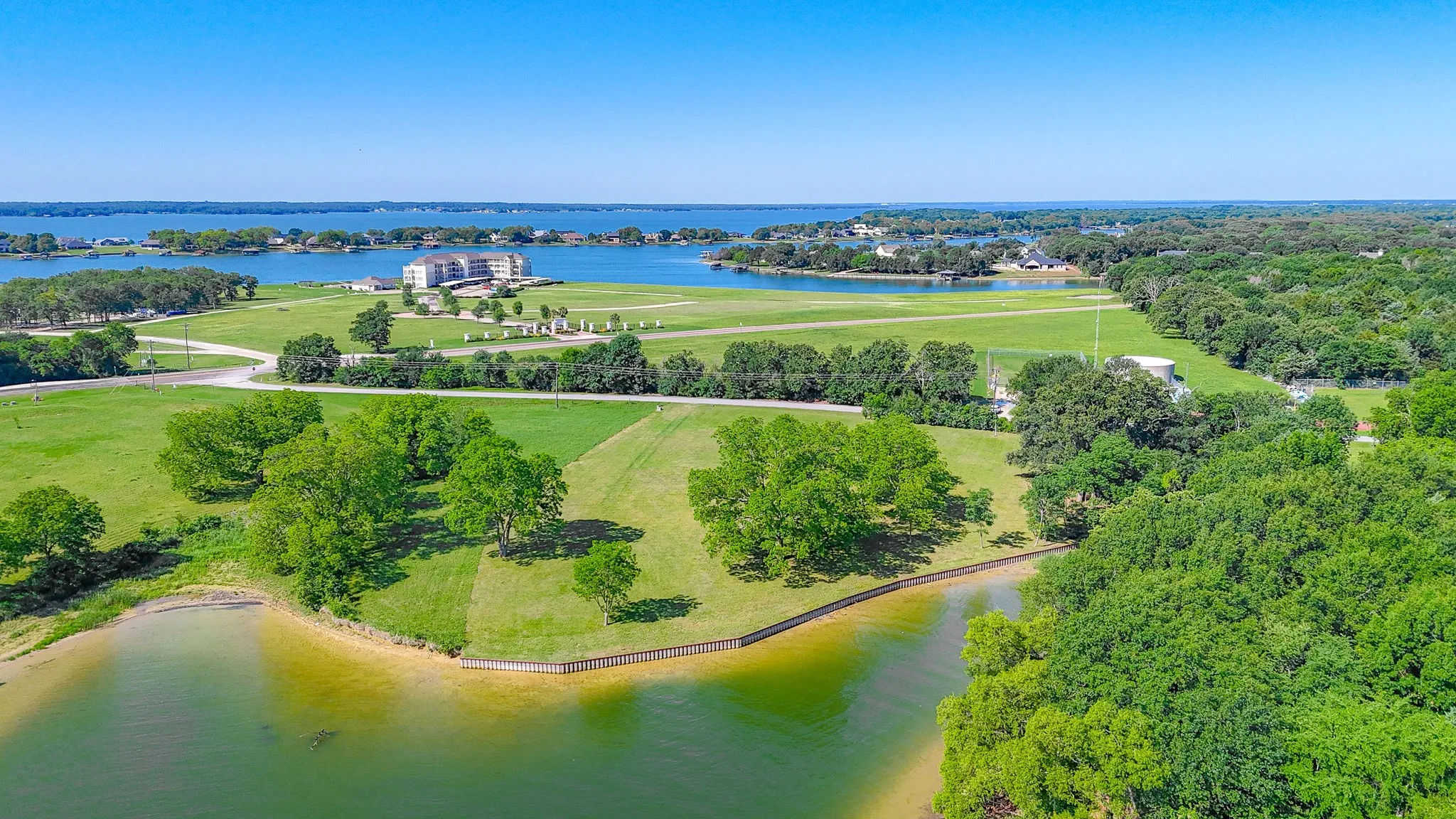 Unimproved Land For Sale in Navarro County , Lot 2-R Moonlight Point, Corsicana, Texas 75109, 0, 0, Garage spaces, 0 Sqft, built in 0, mls#21253522, Real Estate Agent in Corsicana, Homes For Sale in Navarro county, Homes For Sale in Corsicana, Realtor in Corsicana Texas, Real Estate Brokerage Independent Realty Texas, Luminita Cordes Realtor
