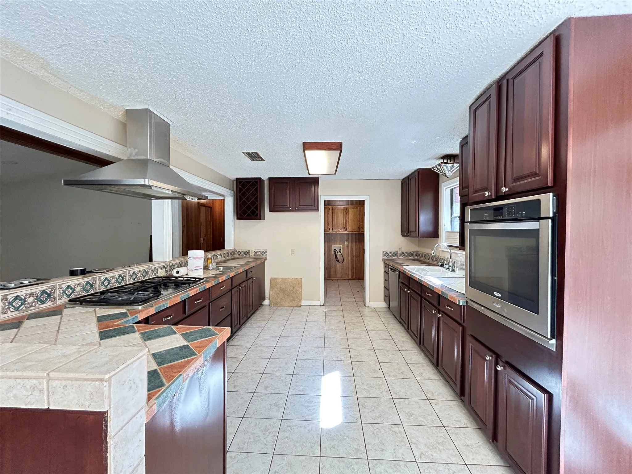 Single Family Residence For Sale in Hopkins County , 3236 Farm Road 3019, Winnsboro, Texas 75494, 3 Bedroom, 2 Bathroom, Garage spaces, 1,700 Sqft, built in 1987, mls#21260679, Real Estate Agent in Winnsboro, Homes For Sale in Hopkins county, Homes For Sale in Winnsboro, Realtor in Winnsboro Texas, Real Estate Brokerage Independent Realty Texas, Luminita Cordes Realtor