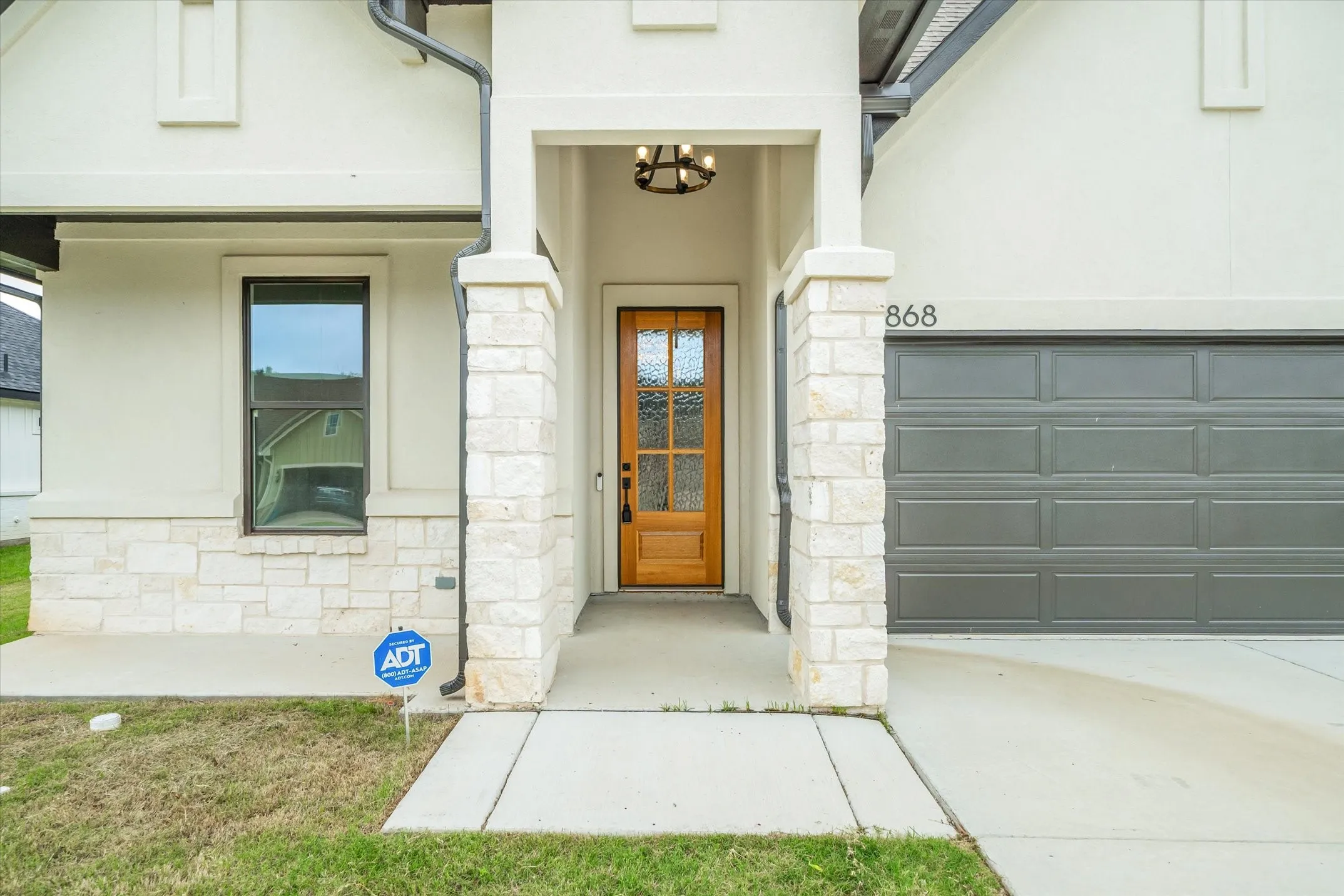 Single Family Residence For Sale in Van Zandt County , 1868 Meadowview, Canton, Texas 75103, 4 Bedroom, 2 Bathroom, 2 Garage spaces, 2,032 Sqft, built in 2024, Preowned, Price $379,400, mls#21260918, Real Estate Agent in Canton, Homes For Sale in Van Zandt county, Homes For Sale in Canton, Realtor in Canton Texas, Real Estate Brokerage Independent Realty Texas, Luminita Cordes Realtor