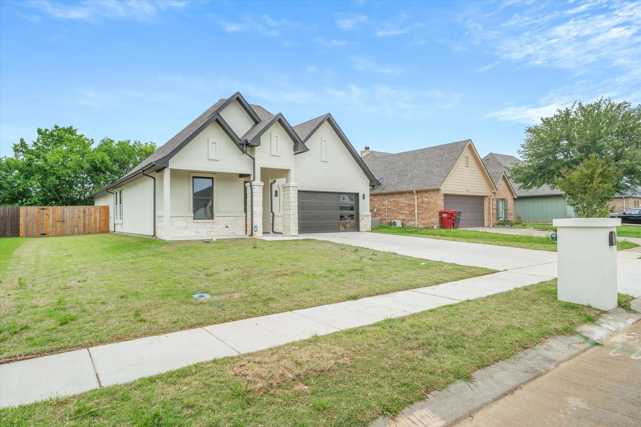 Single Family Residence For Sale in Van Zandt County , 1868 Meadowview, Canton, Texas 75103, 4 Bedroom, 2 Bathroom, 2 Garage spaces, 2,032 Sqft, built in 2024, Preowned, Price $379,400, mls#21260918, Real Estate Agent in Canton, Homes For Sale in Van Zandt county, Homes For Sale in Canton, Realtor in Canton Texas, Real Estate Brokerage Independent Realty Texas, Luminita Cordes Realtor
