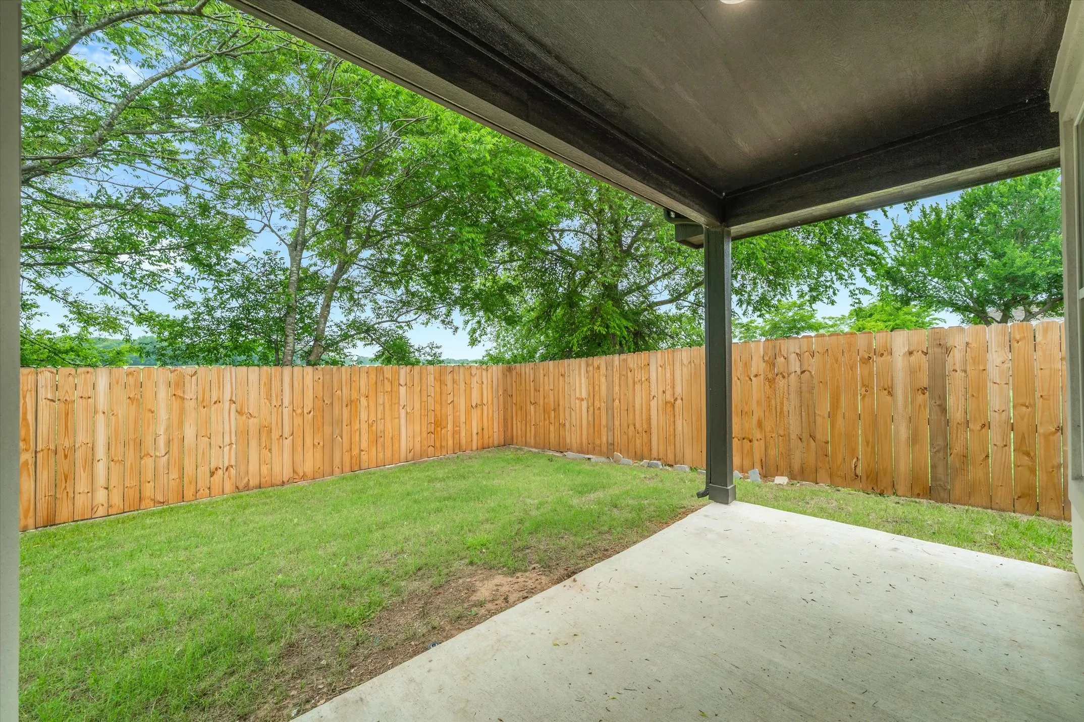 Single Family Residence For Sale in Van Zandt County , 1868 Meadowview, Canton, Texas 75103, 4 Bedroom, 2 Bathroom, 2 Garage spaces, 2,032 Sqft, built in 2024, Preowned, Price $379,400, mls#21260918, Real Estate Agent in Canton, Homes For Sale in Van Zandt county, Homes For Sale in Canton, Realtor in Canton Texas, Real Estate Brokerage Independent Realty Texas, Luminita Cordes Realtor