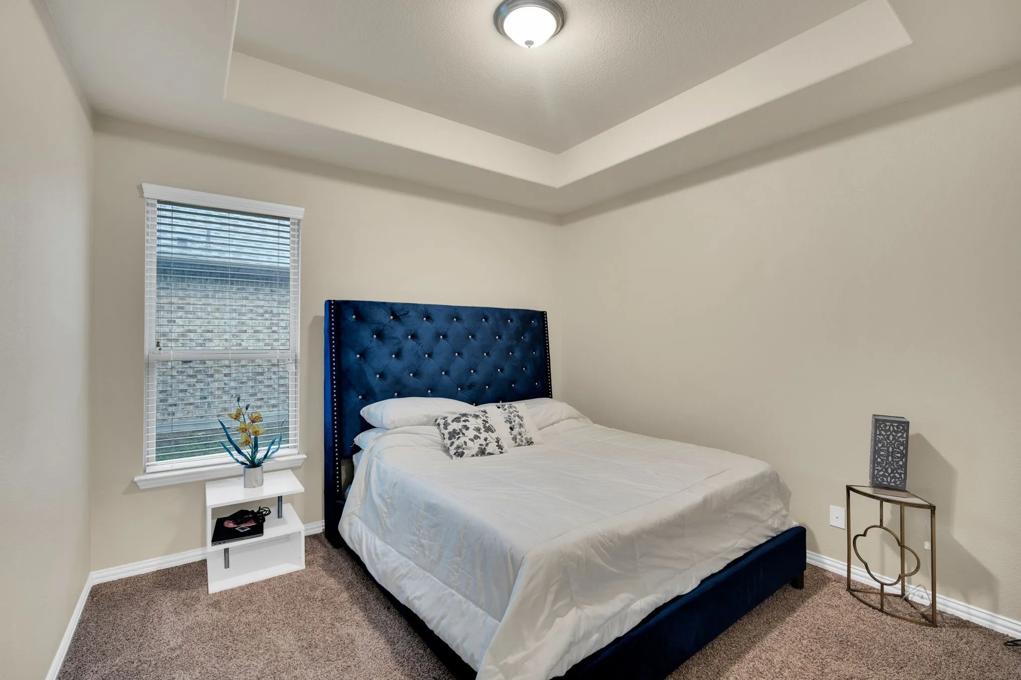 Single Family Residence For Sale in Ellis County , 417 Ashlawn Drive, Midlothian, Texas 76065, 4 Bedroom, 3 Bathroom, 2 Garage spaces, 2,543 Sqft, built in 2017, Preowned, mls#21254869, Real Estate Agent in Midlothian, Homes For Sale in Ellis county, Homes For Sale in Midlothian, Realtor in Midlothian Texas, Real Estate Brokerage Independent Realty Texas, Luminita Cordes Realtor