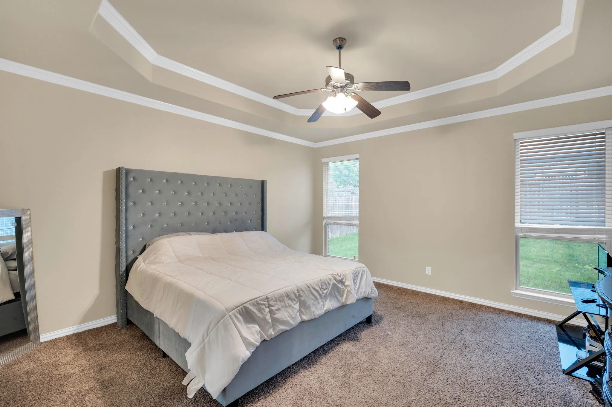 Single Family Residence For Sale in Ellis County , 417 Ashlawn Drive, Midlothian, Texas 76065, 4 Bedroom, 3 Bathroom, 2 Garage spaces, 2,543 Sqft, built in 2017, Preowned, mls#21254869, Real Estate Agent in Midlothian, Homes For Sale in Ellis county, Homes For Sale in Midlothian, Realtor in Midlothian Texas, Real Estate Brokerage Independent Realty Texas, Luminita Cordes Realtor