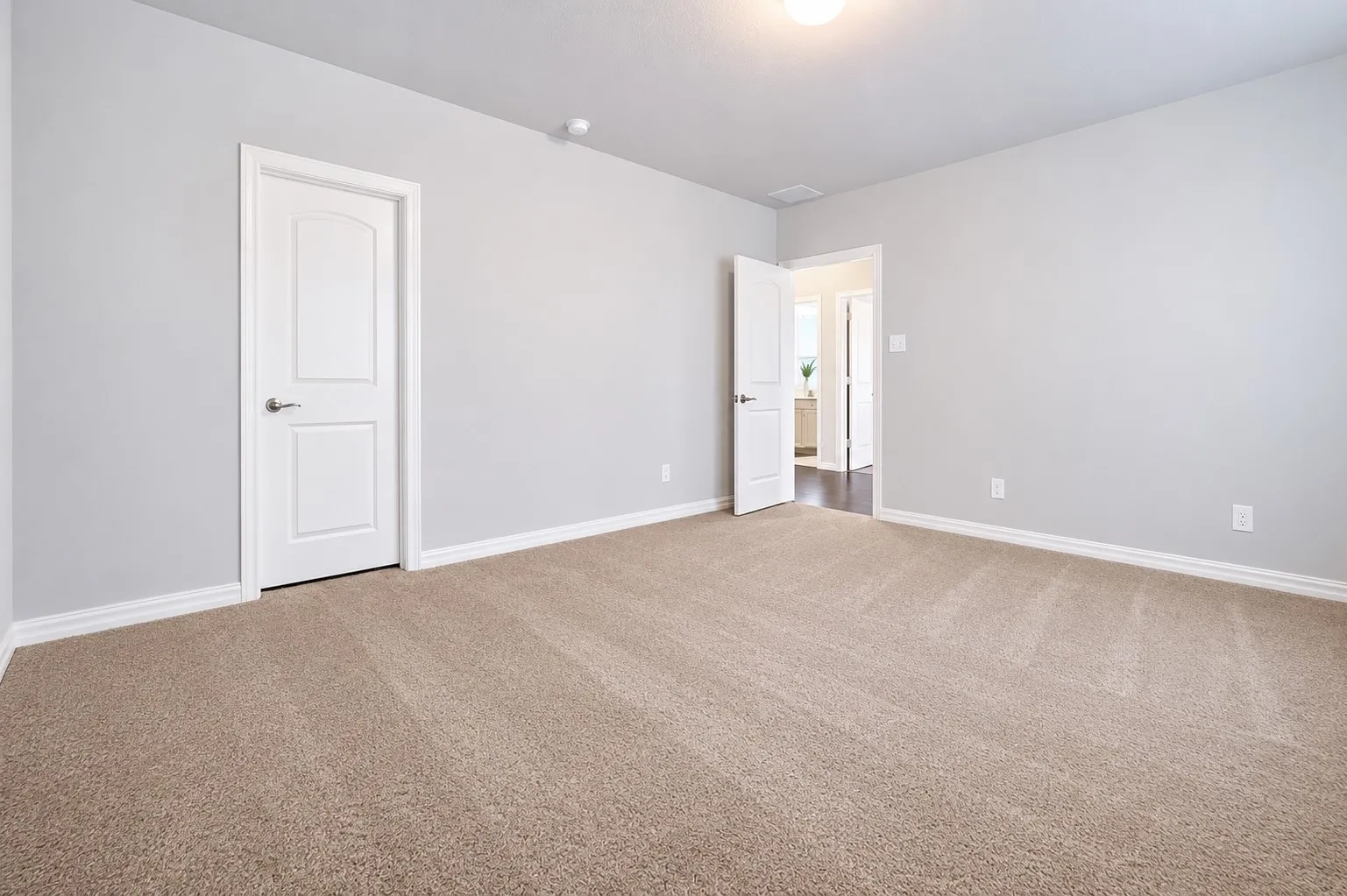 Single Family Residence For Sale in Dallas County , 6409 Long Green Street, Rowlett, Texas 75089, 4 Bedroom, 3 Bathroom, 2 Garage spaces, 2,232 Sqft, built in 2018, mls#21260961, Real Estate Agent in Rowlett, Homes For Sale in Dallas county, Homes For Sale in Rowlett, Realtor in Rowlett Texas, Real Estate Brokerage Independent Realty Texas, Luminita Cordes Realtor