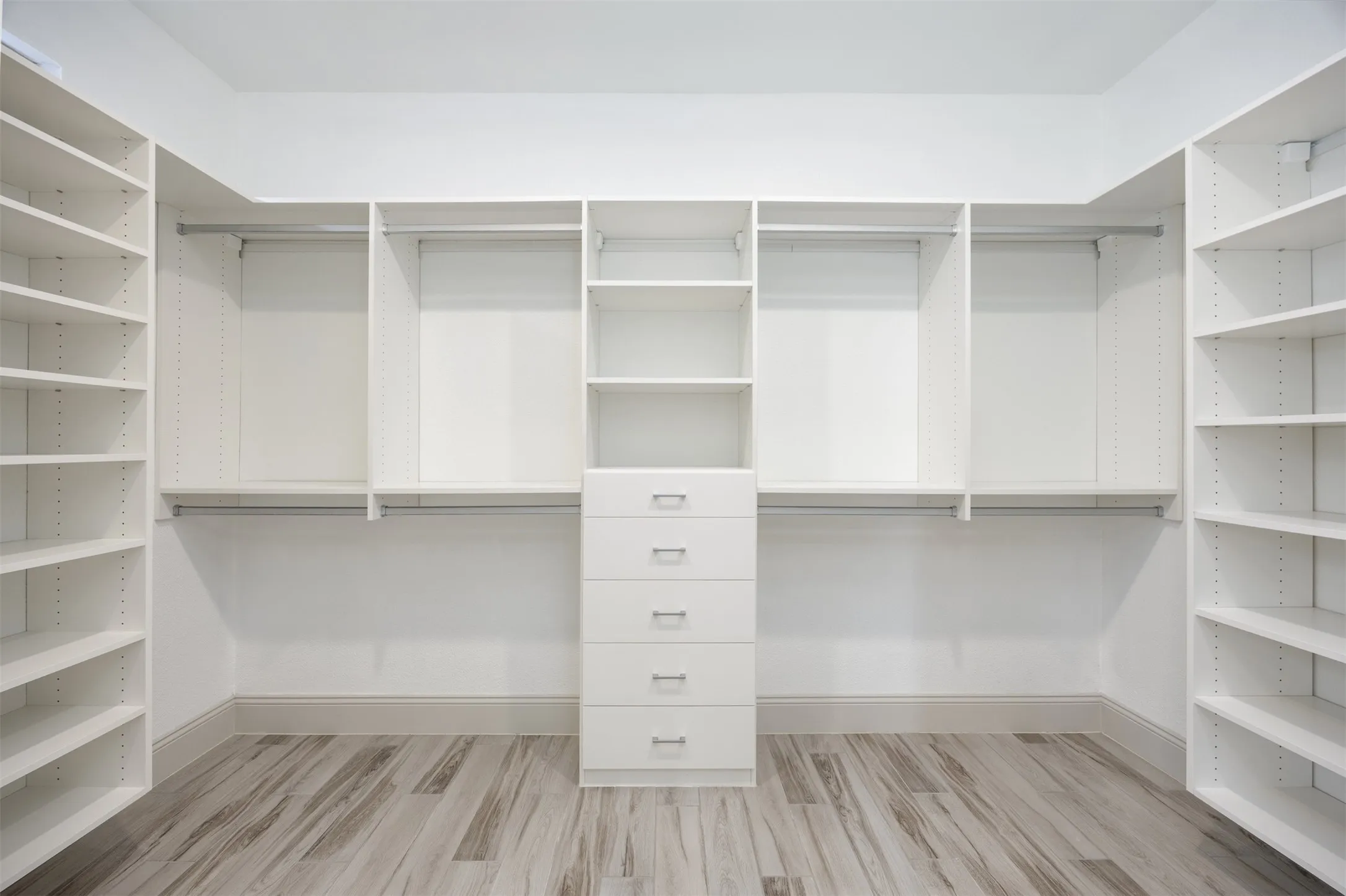 Amazing closet