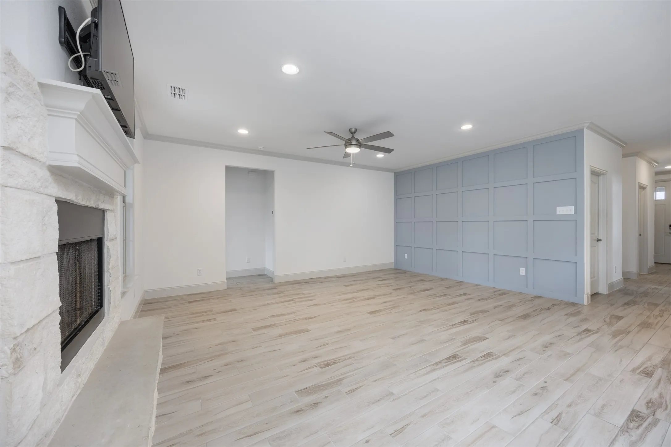 Beautiful accent wall in family room