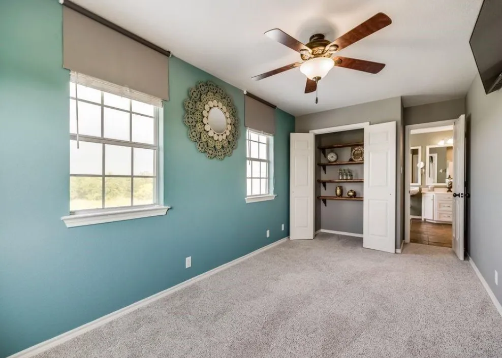 Single Family Residence For Sale in Collin County , 5604 Four Seasons Lane, Mc Kinney, Texas 75071, 4 Bedroom, 3 Bathroom, Garage spaces, 2,629 Sqft, built in 1998, mls#21261012, Real Estate Agent in Mc Kinney, Homes For Sale in Collin county, Homes For Sale in Mc Kinney, Realtor in Mc Kinney Texas, Real Estate Brokerage Independent Realty Texas, Luminita Cordes Realtor