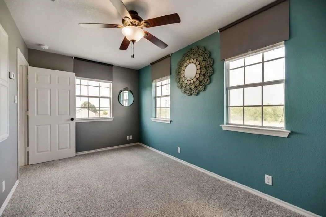 Single Family Residence For Sale in Collin County , 5604 Four Seasons Lane, Mc Kinney, Texas 75071, 4 Bedroom, 3 Bathroom, Garage spaces, 2,629 Sqft, built in 1998, mls#21261012, Real Estate Agent in Mc Kinney, Homes For Sale in Collin county, Homes For Sale in Mc Kinney, Realtor in Mc Kinney Texas, Real Estate Brokerage Independent Realty Texas, Luminita Cordes Realtor