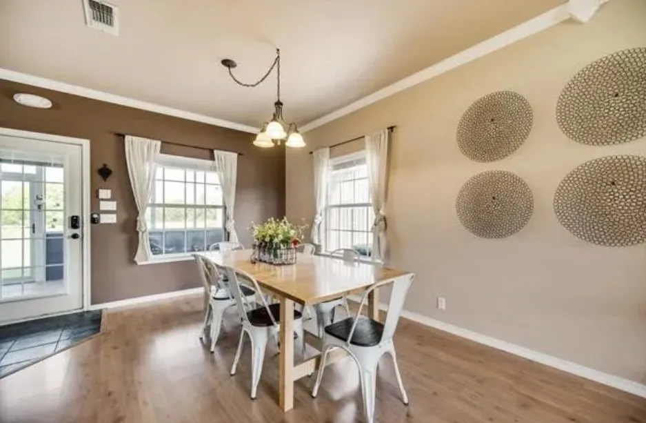Single Family Residence For Sale in Collin County , 5604 Four Seasons Lane, Mc Kinney, Texas 75071, 4 Bedroom, 3 Bathroom, Garage spaces, 2,629 Sqft, built in 1998, mls#21261012, Real Estate Agent in Mc Kinney, Homes For Sale in Collin county, Homes For Sale in Mc Kinney, Realtor in Mc Kinney Texas, Real Estate Brokerage Independent Realty Texas, Luminita Cordes Realtor