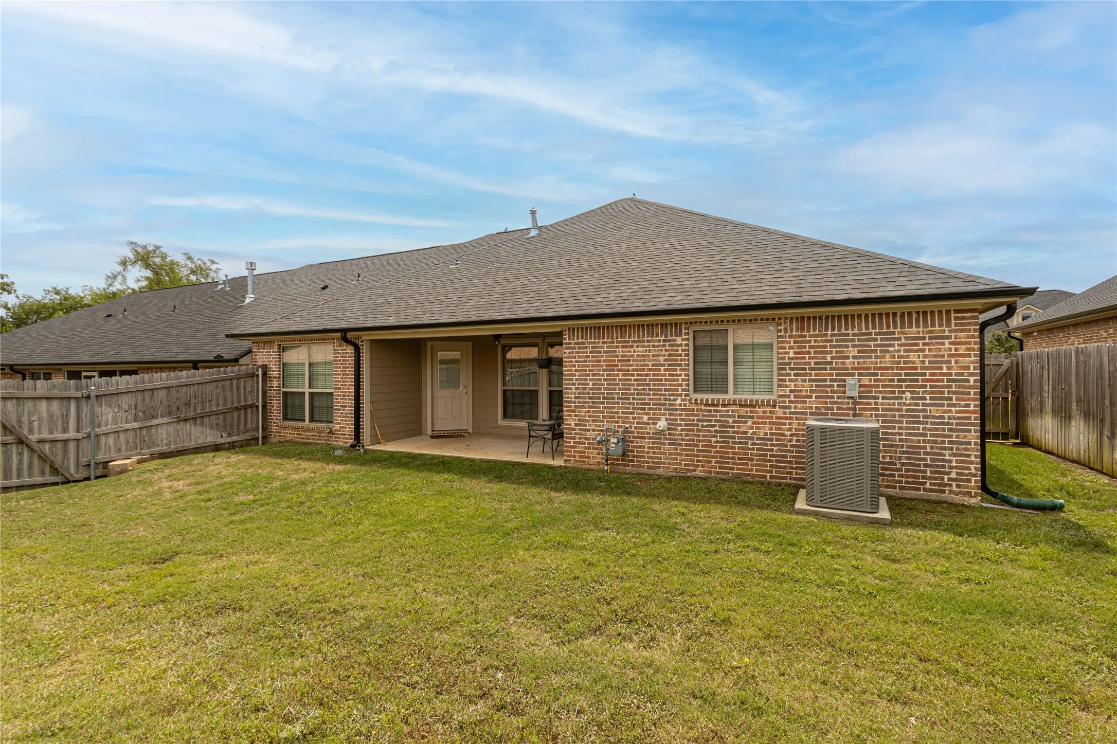 Condominium For Sale in Smith County , 815 E Grande Boulevard T101, Tyler, Texas 75703, 3 Bedrooms, 2 Bathrooms, 2 Garage spaces, 1,612 Sqft, built in 2021, Price $289,000, mls#21260930, Real Estate Agent in Tyler, Homes For Sale in Smith county, Homes For Sale in Tyler, Realtor in Tyler Texas, Real Estate Brokerage Independent Realty Texas, Luminita Cordes Realtor
