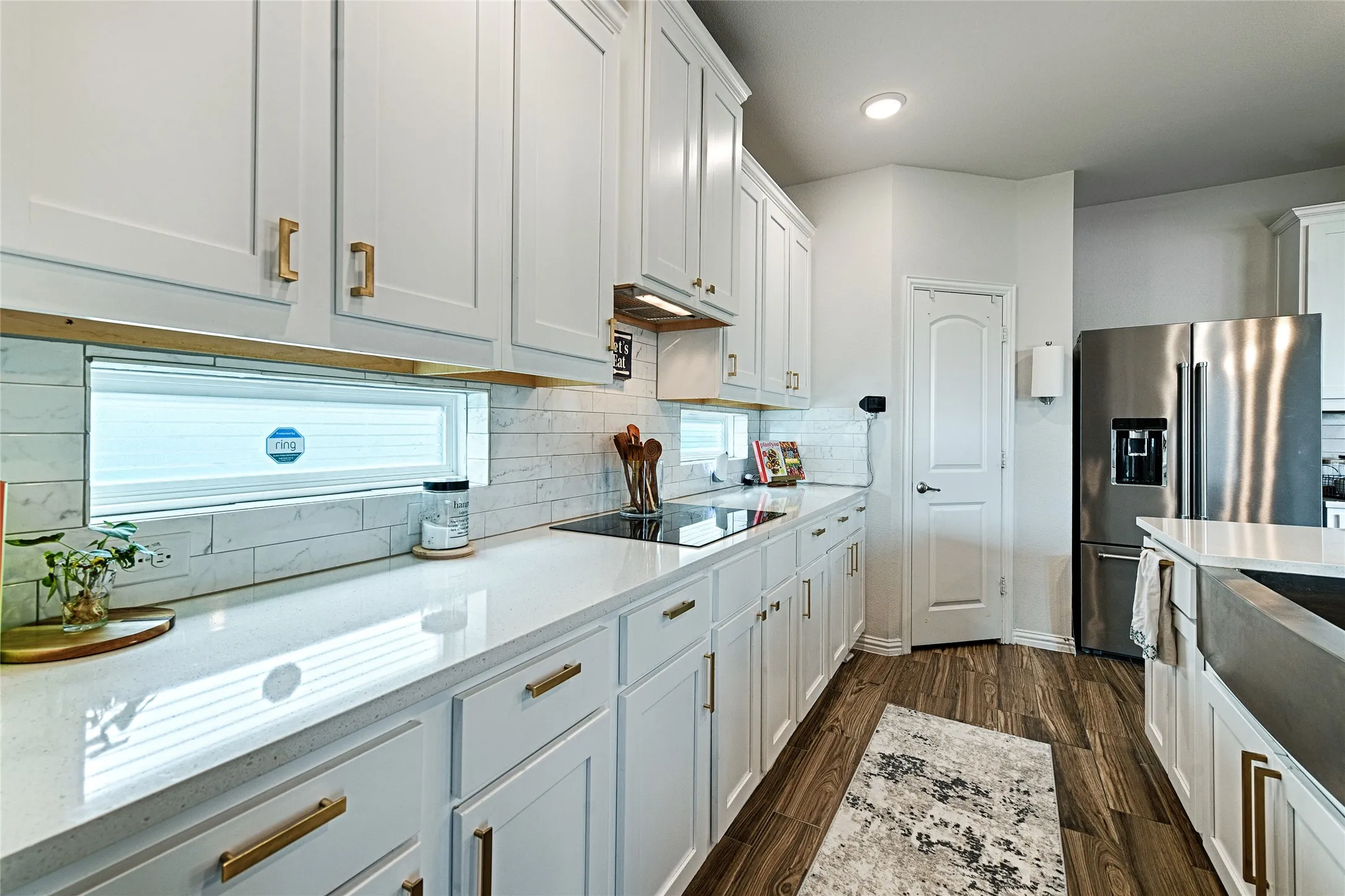 Single Family Residence For Sale in Dallas County , 3506 Betty Mews, Rowlett, Texas 75089, 5 Bedroom, 3 Bathroom, 2 Garage spaces, 2,653 Sqft, built in 2020, Preowned, mls#21260770, Real Estate Agent in Rowlett, Homes For Sale in Dallas county, Homes For Sale in Rowlett, Realtor in Rowlett Texas, Real Estate Brokerage Independent Realty Texas, Luminita Cordes Realtor