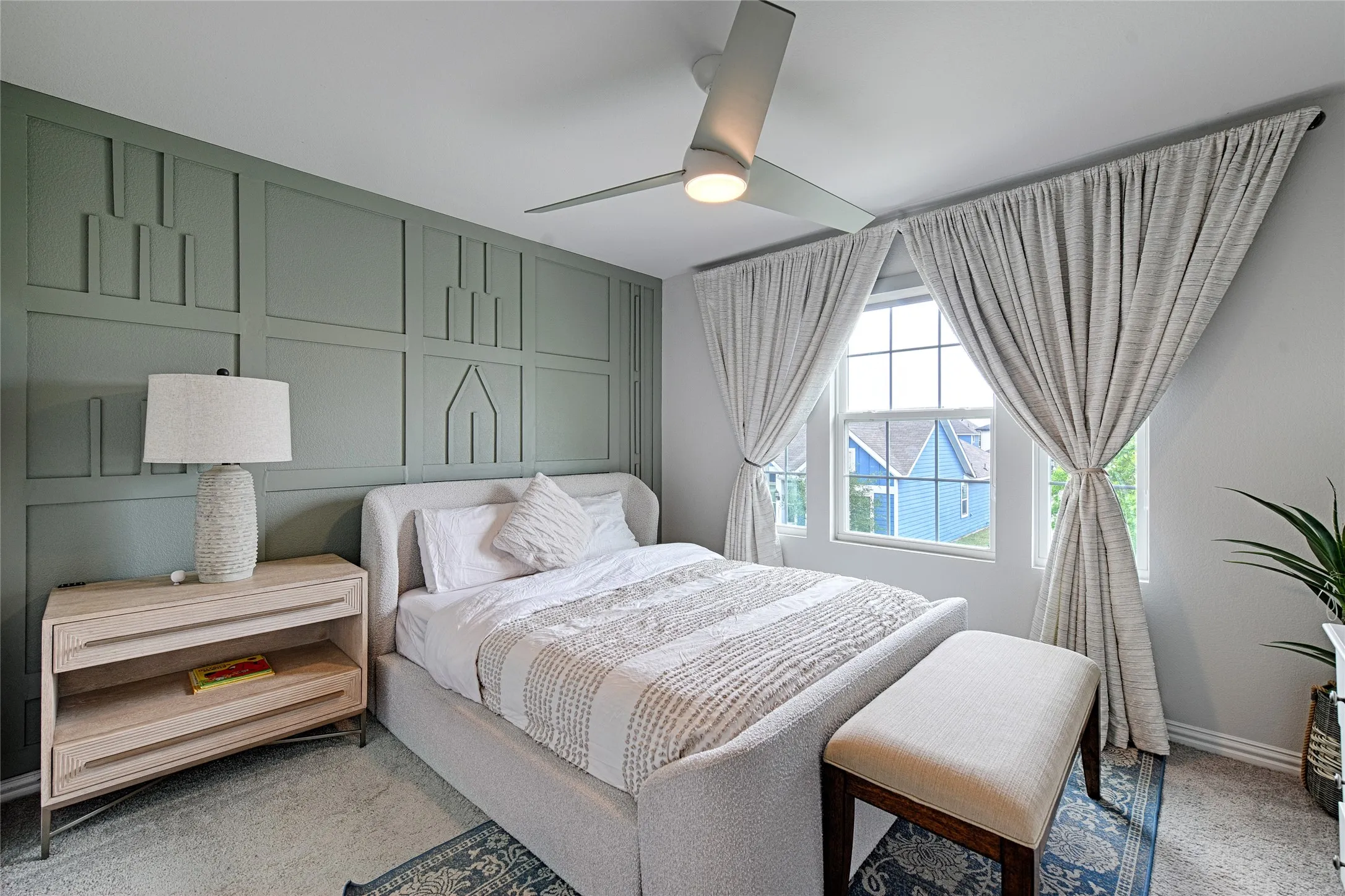 Upstairs bedroom 1