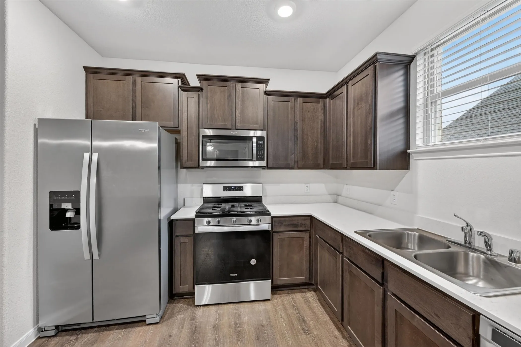 Single Family Residence For Sale in Grayson County , 3955 Oak Creek Circle, Denison, Texas 75020, 3 Bedrooms, 3 Bathrooms, 2 Garage spaces, 1,931 Sqft, built in 2022, Price $340,000, mls#21259148, Real Estate Agent in Denison, Homes For Sale in Grayson county, Homes For Sale in Denison, Realtor in Denison Texas, Real Estate Brokerage Independent Realty Texas, Luminita Cordes Realtor