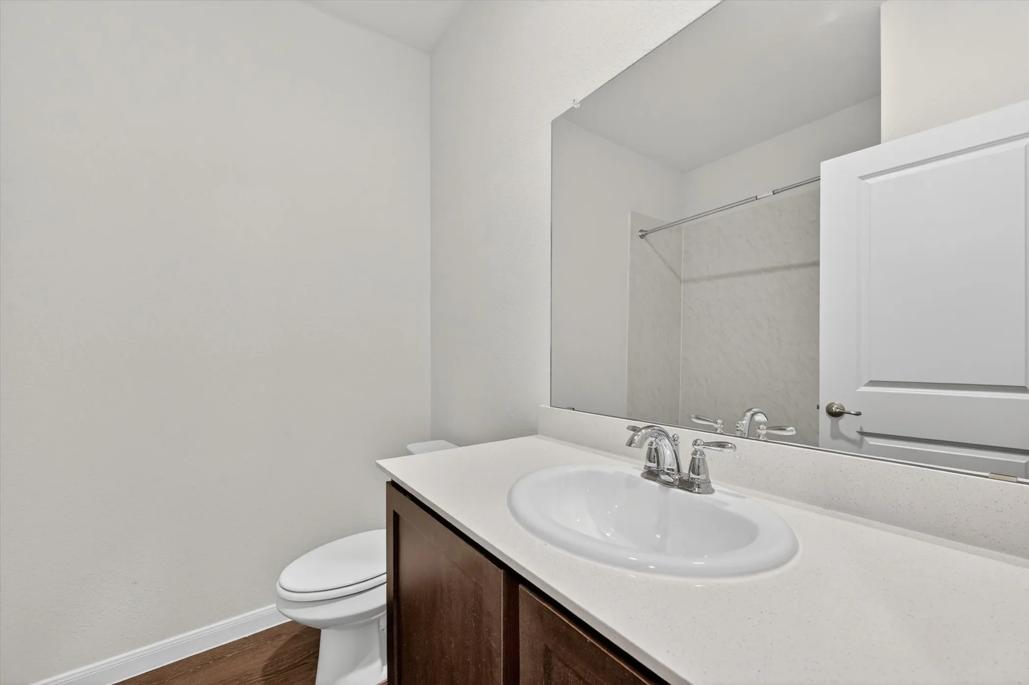 Single Family Residence For Sale in Grayson County , 3955 Oak Creek Circle, Denison, Texas 75020, 3 Bedrooms, 3 Bathrooms, 2 Garage spaces, 1,931 Sqft, built in 2022, Price $340,000, mls#21259148, Real Estate Agent in Denison, Homes For Sale in Grayson county, Homes For Sale in Denison, Realtor in Denison Texas, Real Estate Brokerage Independent Realty Texas, Luminita Cordes Realtor