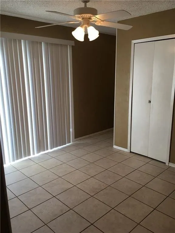 Single Family Residence For Rent in Dallas County , 1828 Angelina Drive, Garland, Texas 75040, 3 Bedrooms, 2 Bathrooms, 1 Garage spaces, 1,414 Sqft, built in 1979, Preowned, Price $2,000, mls#21261085, Real Estate Agent in Garland, Homes For Rent in Dallas county, Homes For Rent in Garland, Realtor in Garland Texas, Real Estate Brokerage Independent Realty Texas, Luminita Cordes Realtor