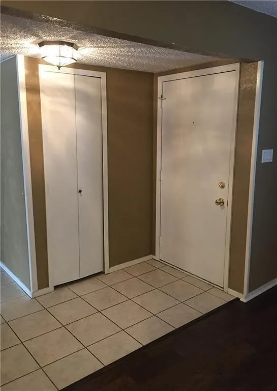 Single Family Residence For Rent in Dallas County , 1828 Angelina Drive, Garland, Texas 75040, 3 Bedrooms, 2 Bathrooms, 1 Garage spaces, 1,414 Sqft, built in 1979, Preowned, Price $2,000, mls#21261085, Real Estate Agent in Garland, Homes For Rent in Dallas county, Homes For Rent in Garland, Realtor in Garland Texas, Real Estate Brokerage Independent Realty Texas, Luminita Cordes Realtor