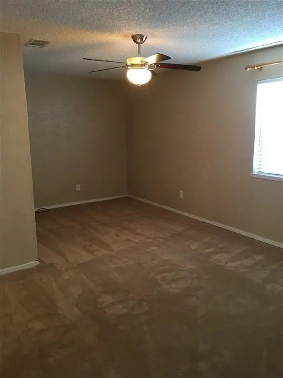 Single Family Residence For Rent in Dallas County , 1828 Angelina Drive, Garland, Texas 75040, 3 Bedrooms, 2 Bathrooms, 1 Garage spaces, 1,414 Sqft, built in 1979, Preowned, Price $2,000, mls#21261085, Real Estate Agent in Garland, Homes For Rent in Dallas county, Homes For Rent in Garland, Realtor in Garland Texas, Real Estate Brokerage Independent Realty Texas, Luminita Cordes Realtor