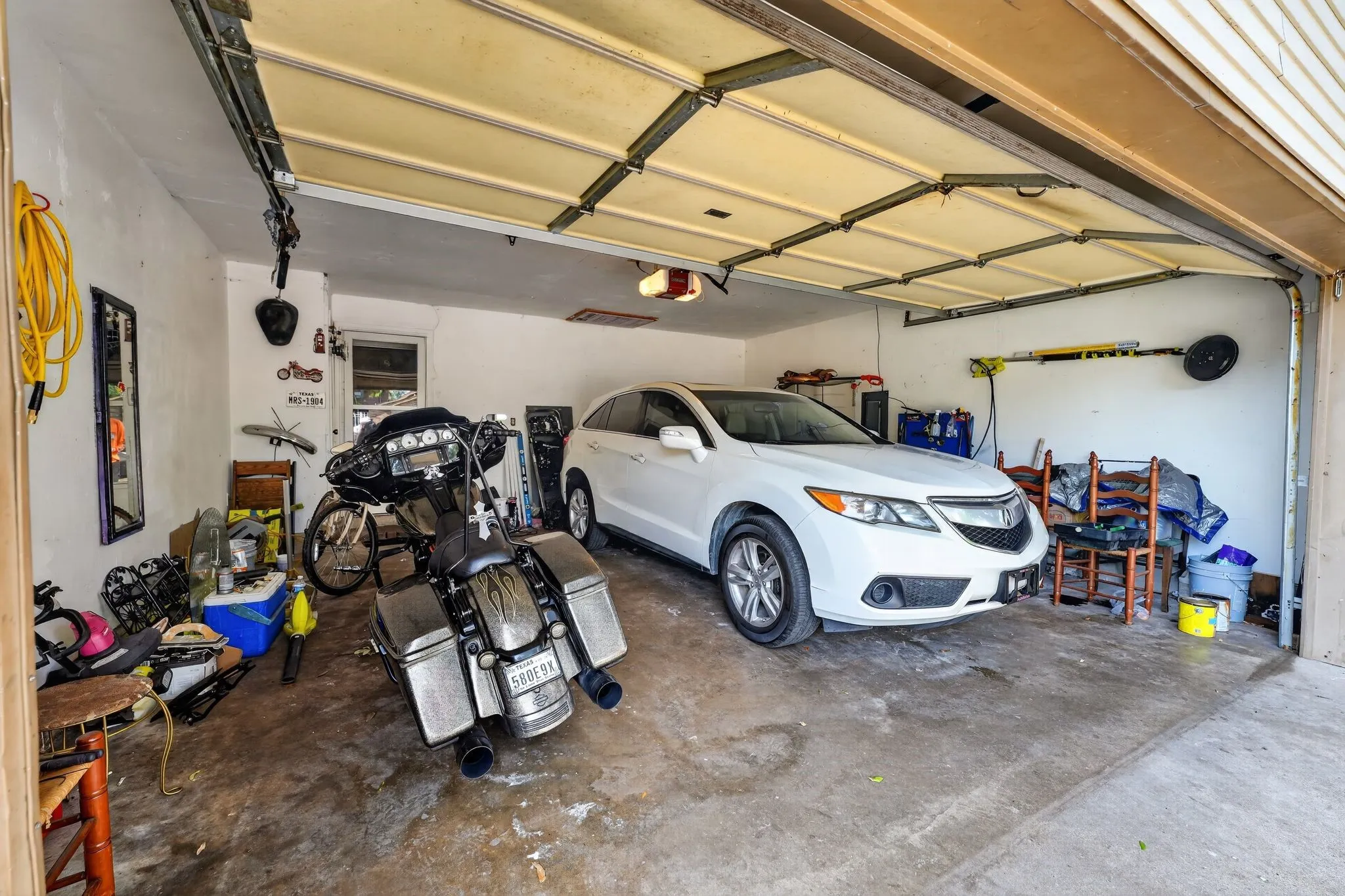 2 car garage