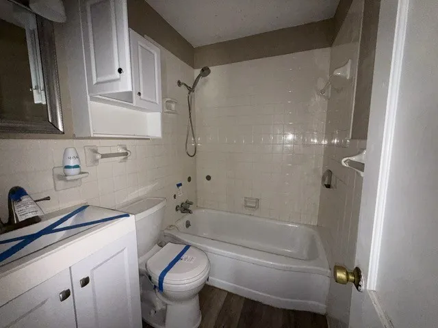 Single Family Residence For Sale in Wichita County , 513 W Inwood Drive, Wichita Falls, Texas 76301, 3 Bedroom, 2 Bathroom, Garage spaces, 1,216 Sqft, built in 1949, Preowned, mls#21259828, Real Estate Agent in Wichita Falls, Homes For Sale in Wichita county, Homes For Sale in Wichita Falls, Realtor in Wichita Falls Texas, Real Estate Brokerage Independent Realty Texas, Luminita Cordes Realtor