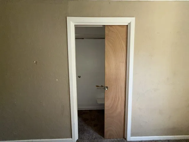 Single Family Residence For Sale in Wichita County , 513 W Inwood Drive, Wichita Falls, Texas 76301, 3 Bedroom, 2 Bathroom, Garage spaces, 1,216 Sqft, built in 1949, Preowned, mls#21259828, Real Estate Agent in Wichita Falls, Homes For Sale in Wichita county, Homes For Sale in Wichita Falls, Realtor in Wichita Falls Texas, Real Estate Brokerage Independent Realty Texas, Luminita Cordes Realtor