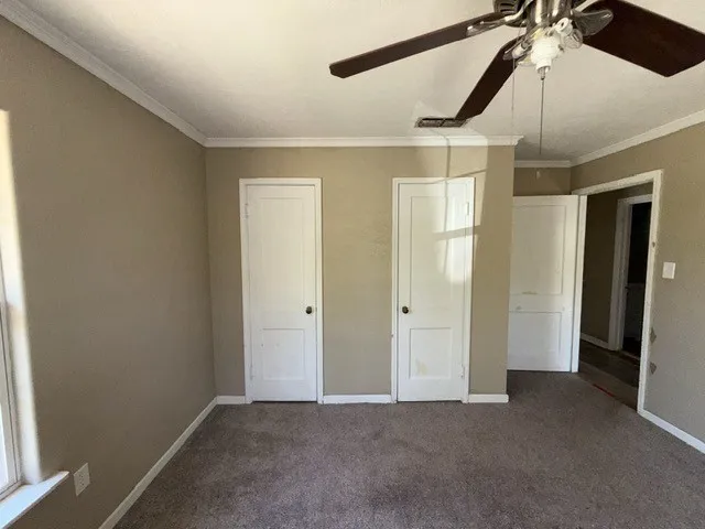 Single Family Residence For Sale in Wichita County , 513 W Inwood Drive, Wichita Falls, Texas 76301, 3 Bedroom, 2 Bathroom, Garage spaces, 1,216 Sqft, built in 1949, Preowned, mls#21259828, Real Estate Agent in Wichita Falls, Homes For Sale in Wichita county, Homes For Sale in Wichita Falls, Realtor in Wichita Falls Texas, Real Estate Brokerage Independent Realty Texas, Luminita Cordes Realtor