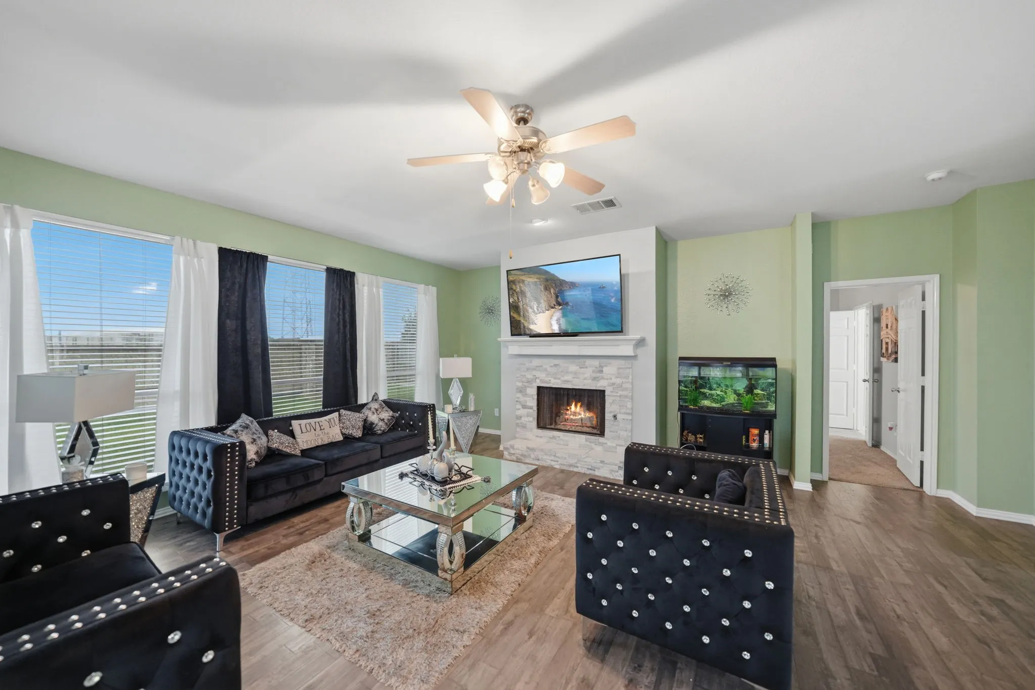 Single Family Residence For Sale in Dallas County , 6430 Meadowcrest Lane, Sachse, Texas 75048, 4 Bedrooms, 3 Bathrooms, 2 Garage spaces, 2,943 Sqft, built in 2004, Price $500,000, mls#21253156, Real Estate Agent in Sachse, Homes For Sale in Dallas county, Homes For Sale in Sachse, Realtor in Sachse Texas, Real Estate Brokerage Independent Realty Texas, Luminita Cordes Realtor
