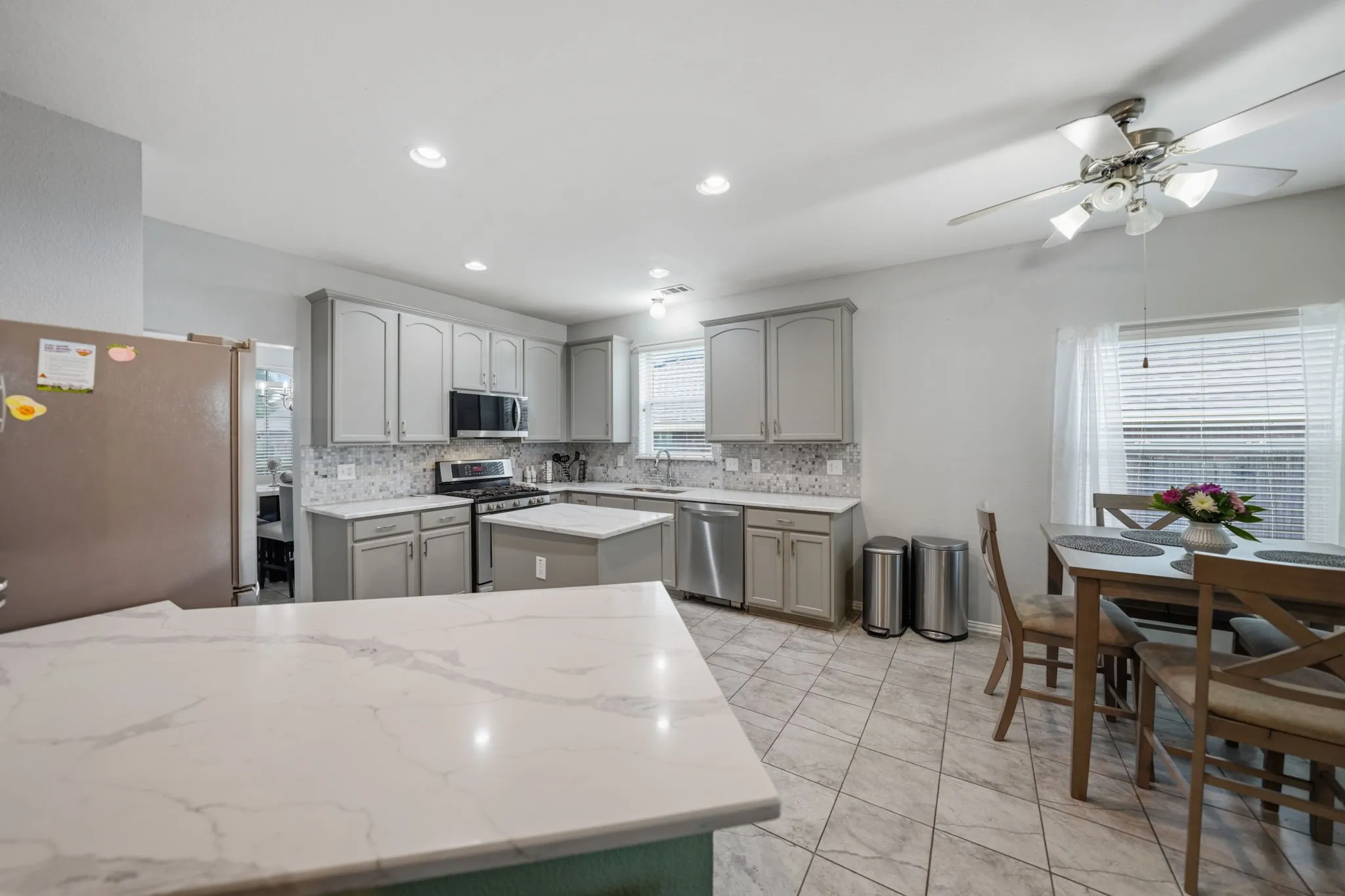 Single Family Residence For Sale in Dallas County , 6430 Meadowcrest Lane, Sachse, Texas 75048, 4 Bedrooms, 3 Bathrooms, 2 Garage spaces, 2,943 Sqft, built in 2004, Price $500,000, mls#21253156, Real Estate Agent in Sachse, Homes For Sale in Dallas county, Homes For Sale in Sachse, Realtor in Sachse Texas, Real Estate Brokerage Independent Realty Texas, Luminita Cordes Realtor