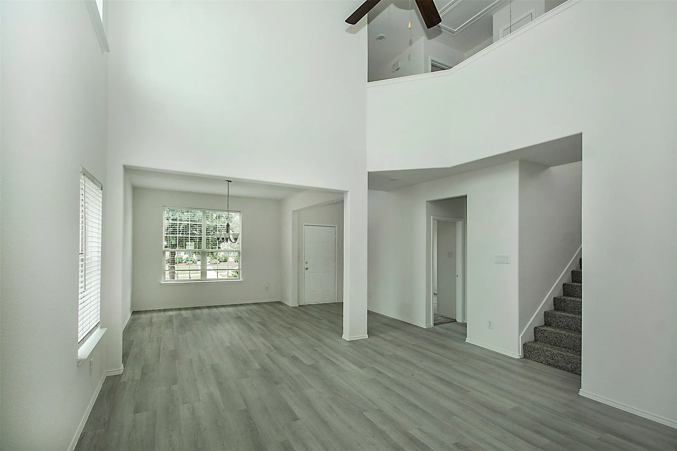 Single Family Residence For Sale in Denton County , 2301 Brightstone Drive, Little Elm, Texas 76227, 4 Bedroom, 3 Bathroom, 2 Garage spaces, 2,184 Sqft, built in 2019, mls#21220307, Real Estate Agent in Little Elm, Homes For Sale in Denton county, Homes For Sale in Little Elm, Realtor in Little Elm Texas, Real Estate Brokerage Independent Realty Texas, Luminita Cordes Realtor