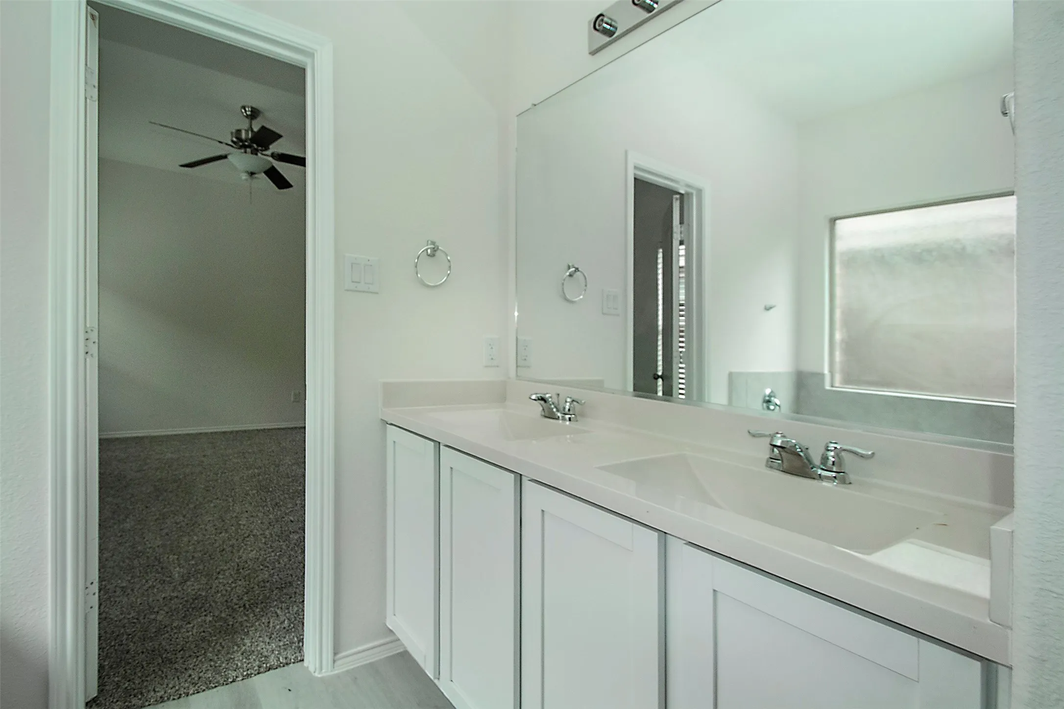 Single Family Residence For Sale in Denton County , 2301 Brightstone Drive, Little Elm, Texas 76227, 4 Bedroom, 3 Bathroom, 2 Garage spaces, 2,184 Sqft, built in 2019, mls#21220307, Real Estate Agent in Little Elm, Homes For Sale in Denton county, Homes For Sale in Little Elm, Realtor in Little Elm Texas, Real Estate Brokerage Independent Realty Texas, Luminita Cordes Realtor