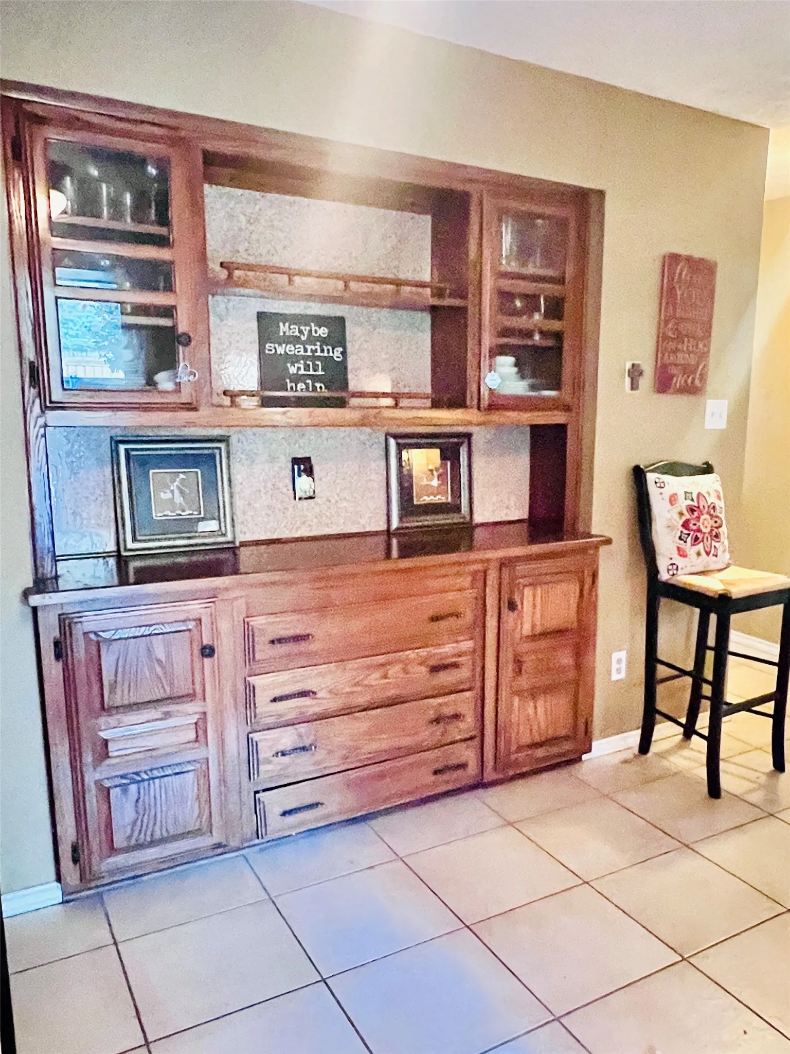 Breakfast Area with built-in cabinets