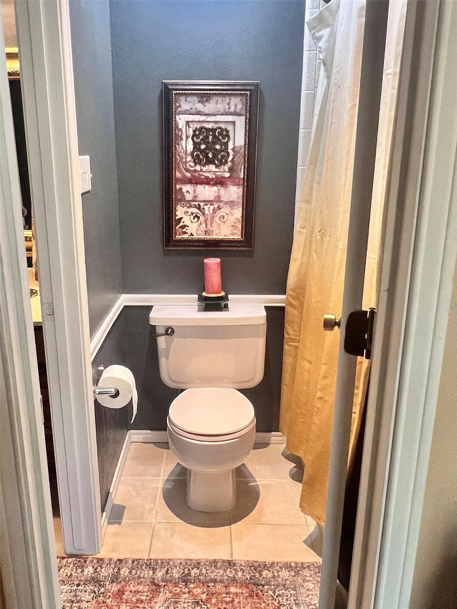 Hall Bathroom with garden tub on right