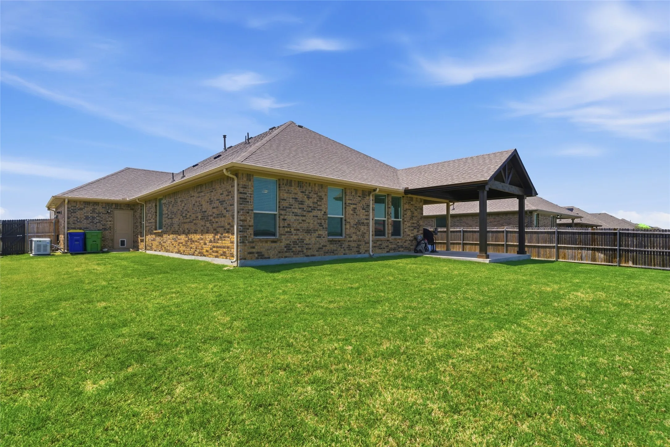 Single Family Residence For Sale in Denton County , 3212 Camden Creek Road, Krum, Texas 76249, 4 Bedroom, 2 Bathroom, 2 Garage spaces, 2,030 Sqft, built in 2020, mls#21261165, Real Estate Agent in Krum, Homes For Sale in Denton county, Homes For Sale in Krum, Realtor in Krum Texas, Real Estate Brokerage Independent Realty Texas, Luminita Cordes Realtor