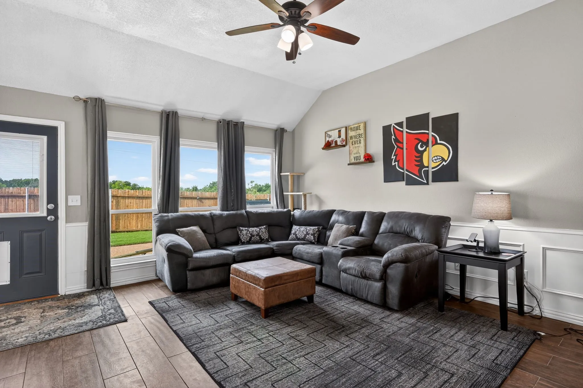 Single Family Residence For Sale in Denton County , 2365 Glen Ridge Drive, Highland Village, Texas 75077, 4 Bedroom, 3 Bathroom, 2 Garage spaces, 2,319 Sqft, built in 1990, mls#21258958, Real Estate Agent in Highland Village, Homes For Sale in Denton county, Homes For Sale in Highland Village, Realtor in Highland Village Texas, Real Estate Brokerage Independent Realty Texas, Luminita Cordes Realtor