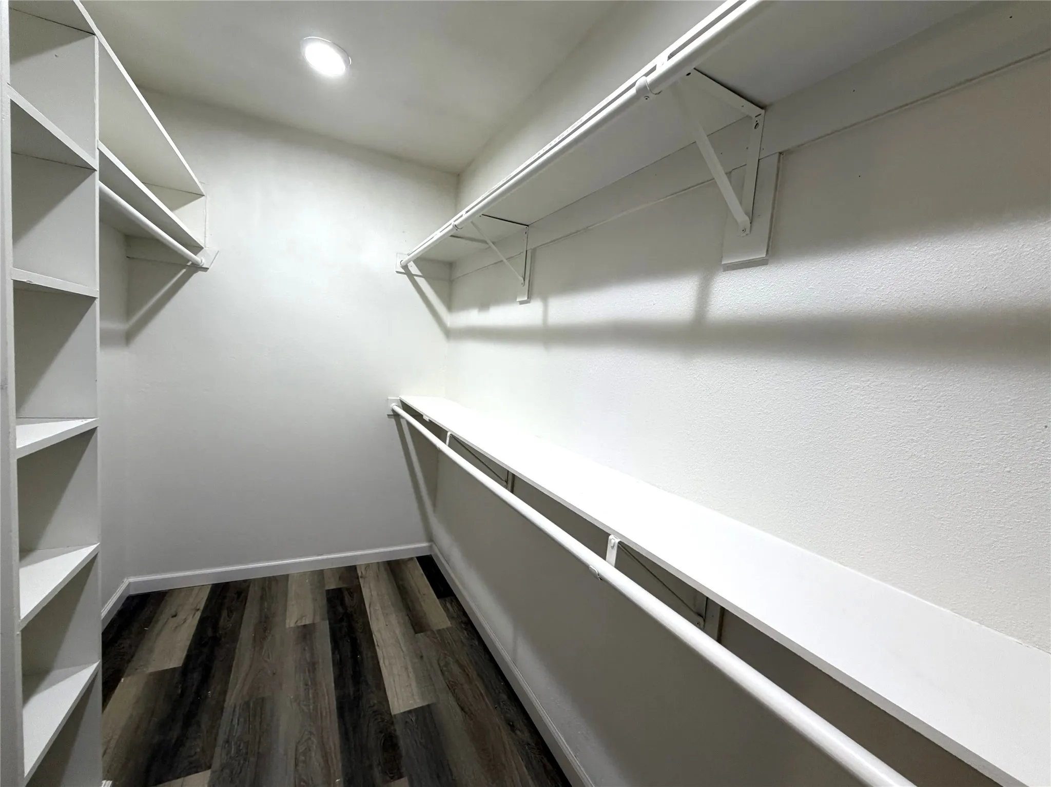 Single Family Residence For Sale in Grayson County , 1413 Blanton Place, Sherman, Texas 75092, 4 Bedroom, 2 Bathroom, 2 Garage spaces, 1,705 Sqft, built in 1966, Preowned, Price $274,900, mls#21259474, Real Estate Agent in Sherman, Homes For Sale in Grayson county, Homes For Sale in Sherman, Realtor in Sherman Texas, Real Estate Brokerage Independent Realty Texas, Luminita Cordes Realtor