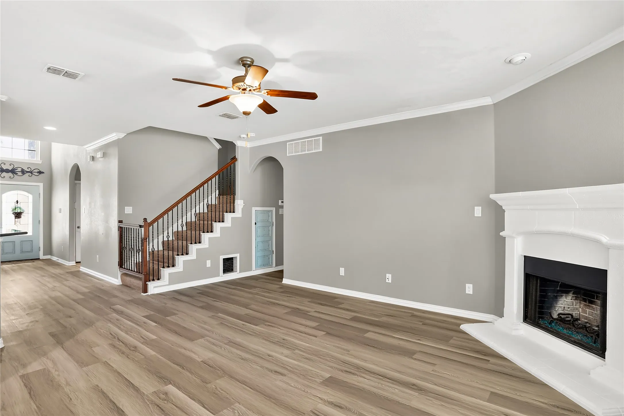 Single Family Residence For Sale in Collin County , 1005 Park Meadow Lane, Mc Kinney, Texas 75071, 4 Bedrooms, 4 Bathrooms, 2 Garage spaces, 2,705 Sqft, built in 2013, Preowned, Price $539,000, mls#21261203, Real Estate Agent in Mc Kinney, Homes For Sale in Collin county, Homes For Sale in Mc Kinney, Realtor in Mc Kinney Texas, Real Estate Brokerage Independent Realty Texas, Luminita Cordes Realtor