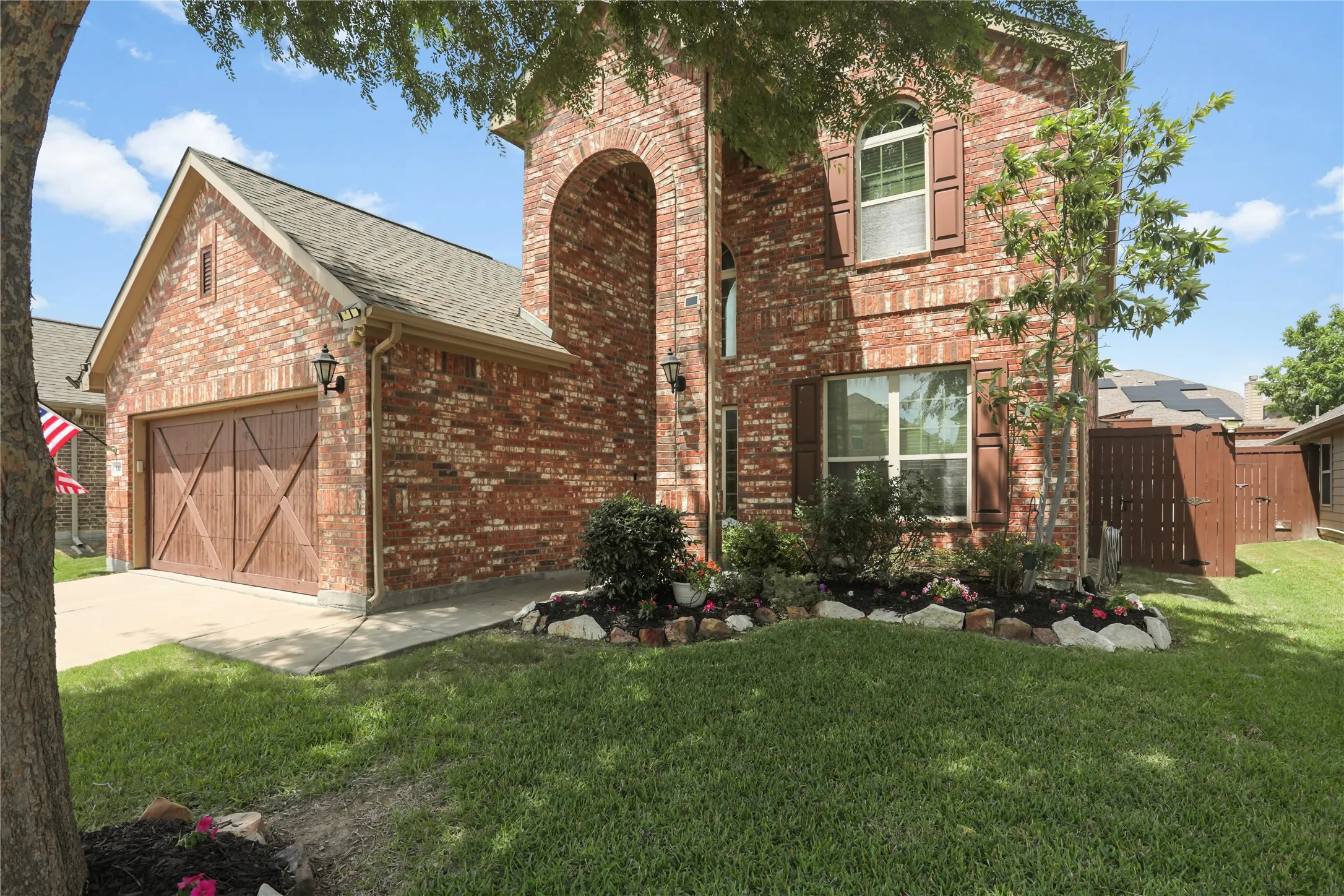Single Family Residence For Sale in Collin County , 1005 Park Meadow Lane, Mc Kinney, Texas 75071, 4 Bedrooms, 4 Bathrooms, 2 Garage spaces, 2,705 Sqft, built in 2013, Preowned, Price $539,000, mls#21261203, Real Estate Agent in Mc Kinney, Homes For Sale in Collin county, Homes For Sale in Mc Kinney, Realtor in Mc Kinney Texas, Real Estate Brokerage Independent Realty Texas, Luminita Cordes Realtor