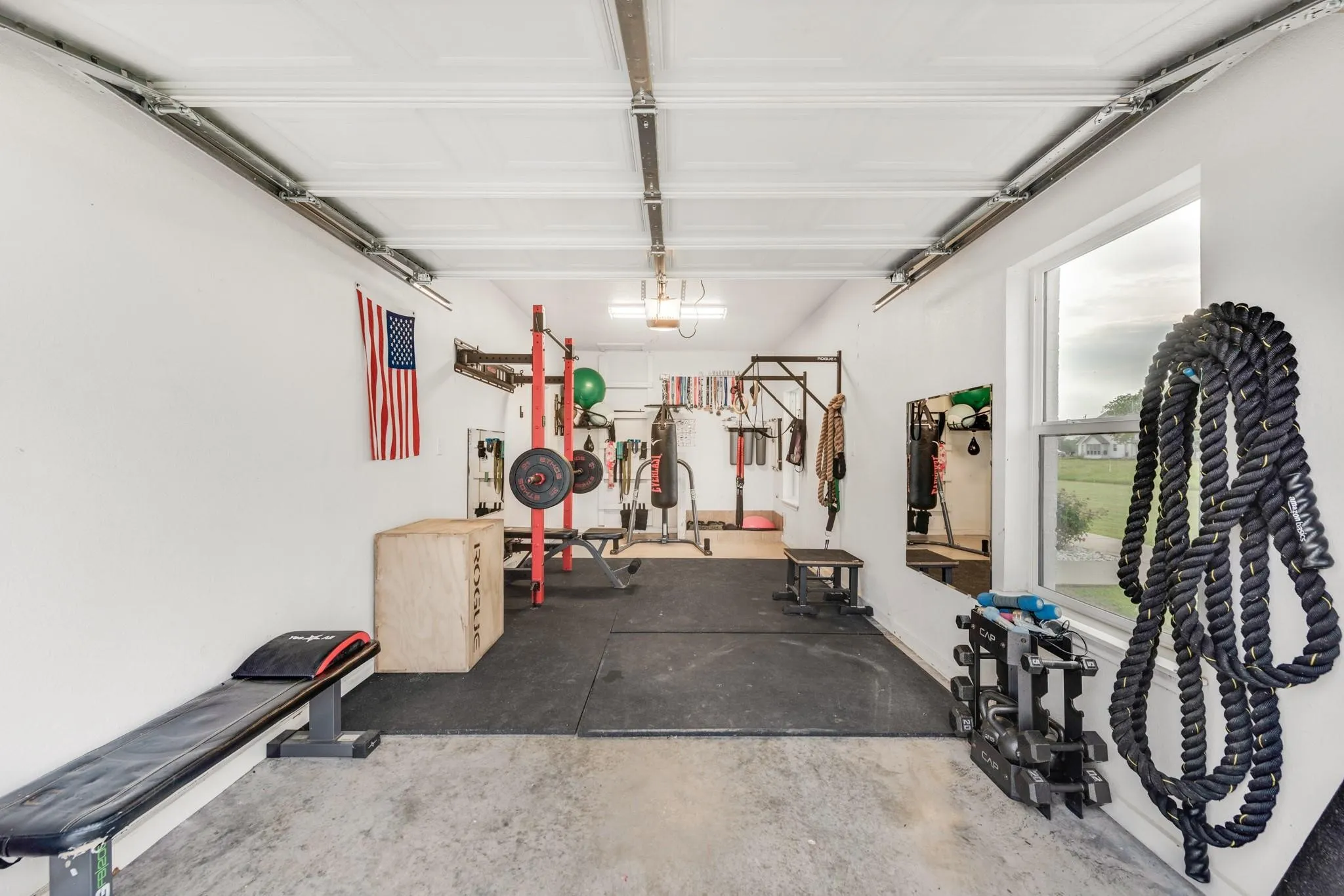 Farm For Sale in Kaufman County , 6880 County Road 4042, Kemp, Texas 75143, 4 Bedroom, 3 Bathroom, 3 Garage spaces, 3,786 Sqft, built in 2008, Preowned, mls#21261259, Real Estate Agent in Kemp, Homes For Sale in Kaufman county, Homes For Sale in Kemp, Realtor in Kemp Texas, Real Estate Brokerage Independent Realty Texas, Luminita Cordes Realtor