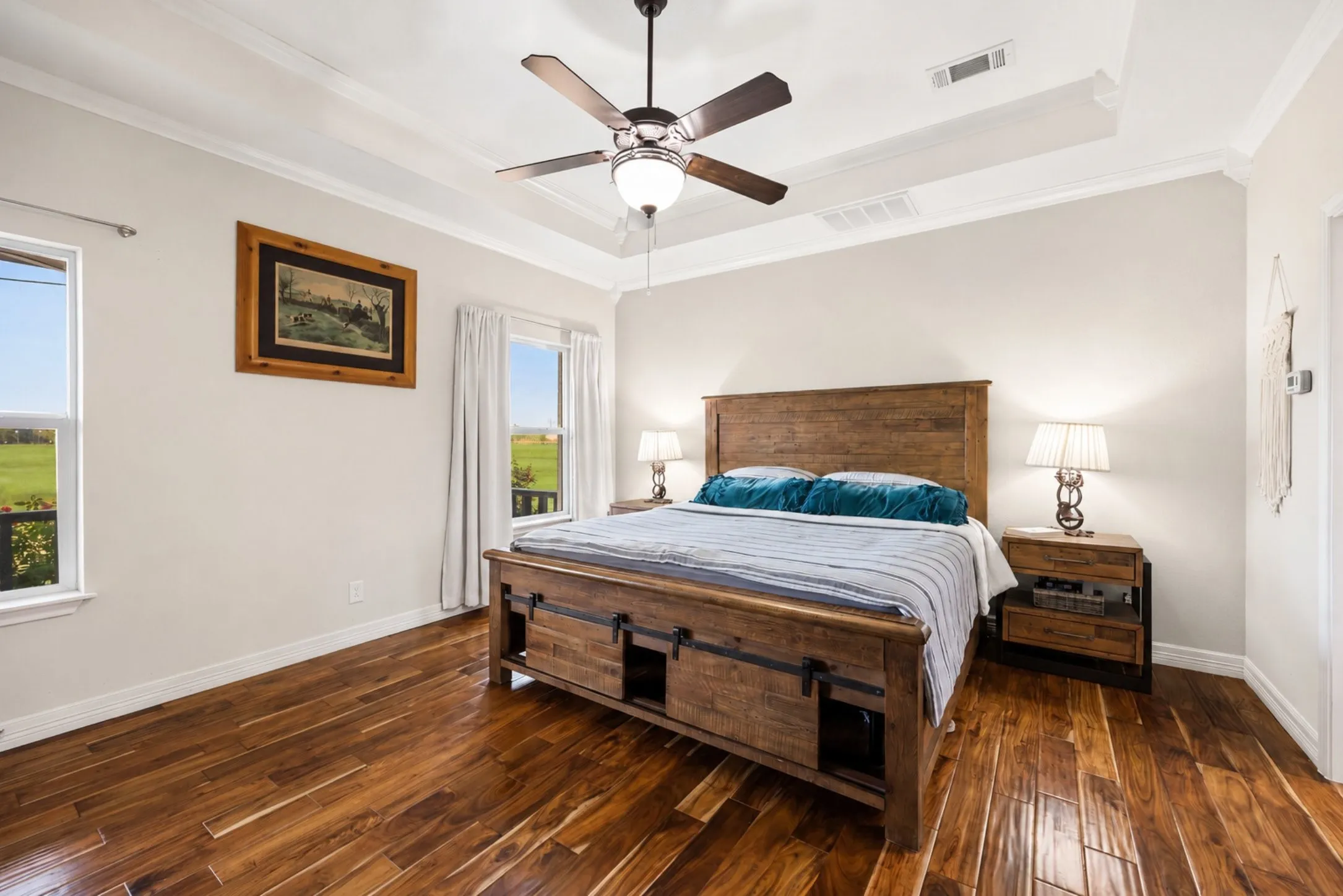 Farm For Sale in Kaufman County , 6880 County Road 4042, Kemp, Texas 75143, 4 Bedroom, 3 Bathroom, 3 Garage spaces, 3,786 Sqft, built in 2008, Preowned, mls#21261259, Real Estate Agent in Kemp, Homes For Sale in Kaufman county, Homes For Sale in Kemp, Realtor in Kemp Texas, Real Estate Brokerage Independent Realty Texas, Luminita Cordes Realtor