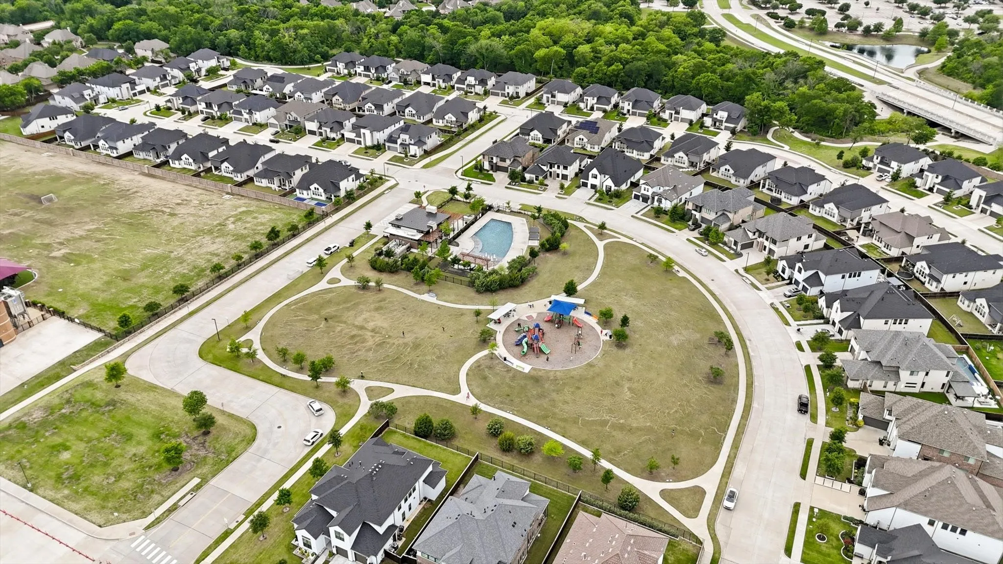 Community Amenity center, pool, & playground.